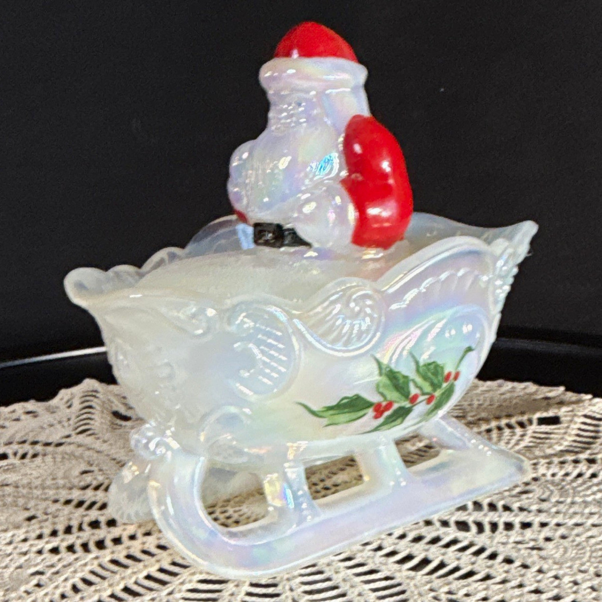 Westmoreland hand painted Iridescent glass Santa Claus Sleigh 4 in