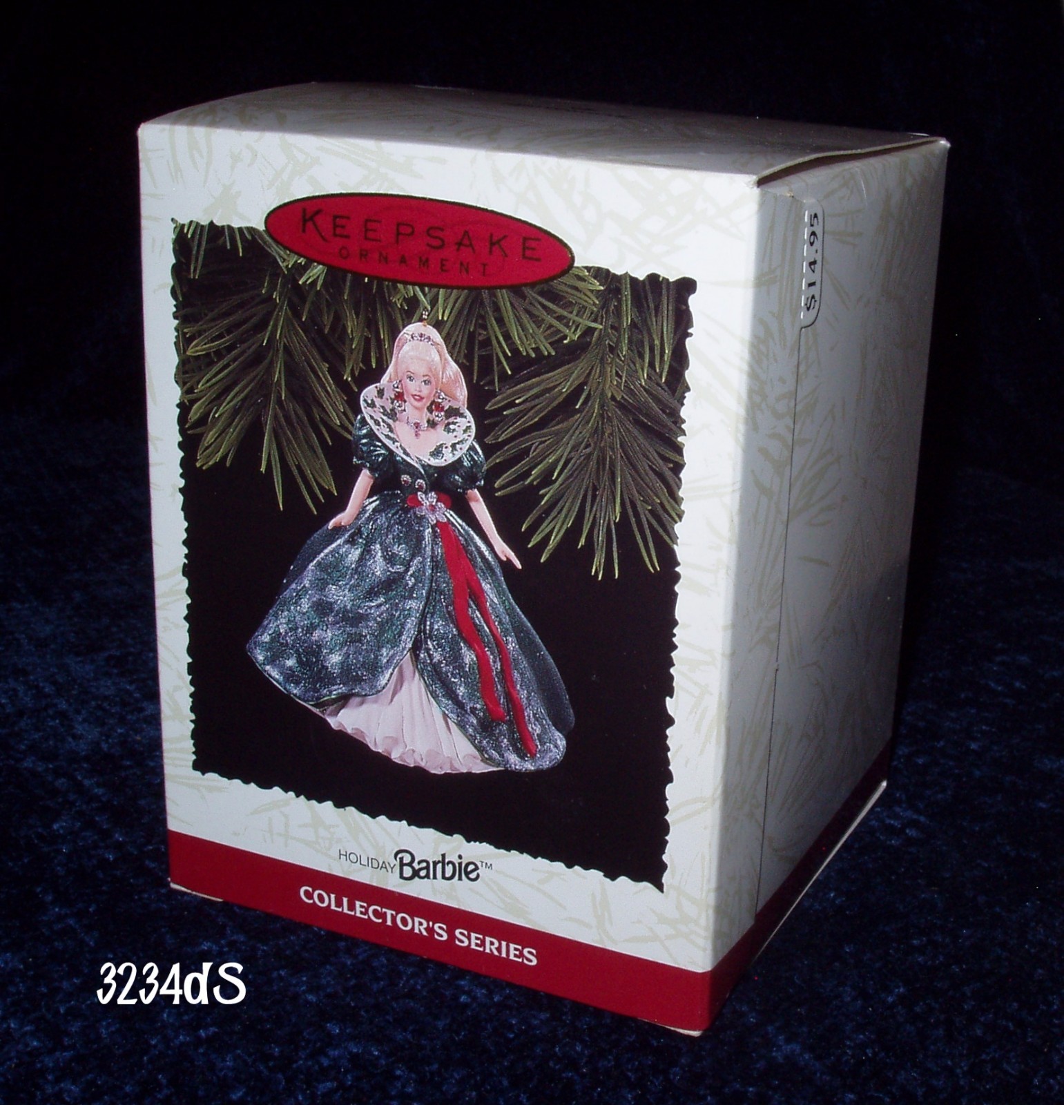 NEW Mint 1995 Hallmark HOLIDAY BARBIE #3 in Ornament Series Red & Green Ensemble