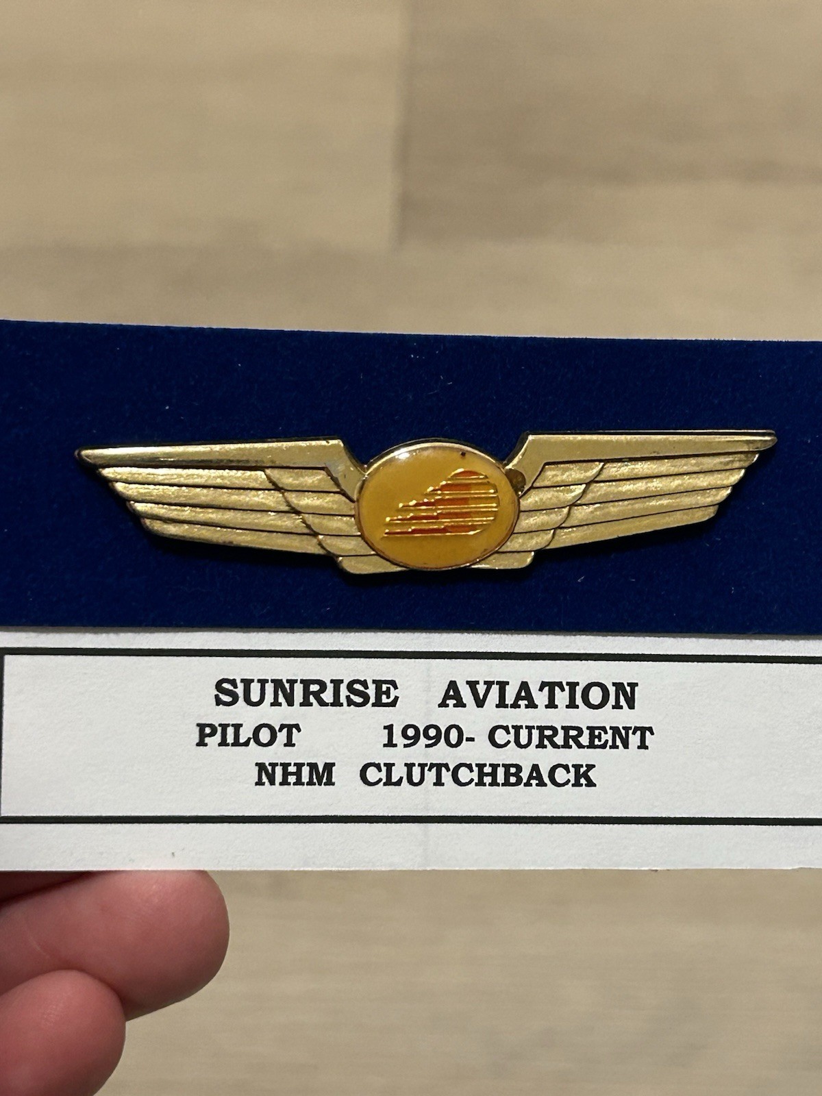Vintage Sunrise Aviation Airlines Pilot Wings Connecticut Gold Tone Uniform Pin