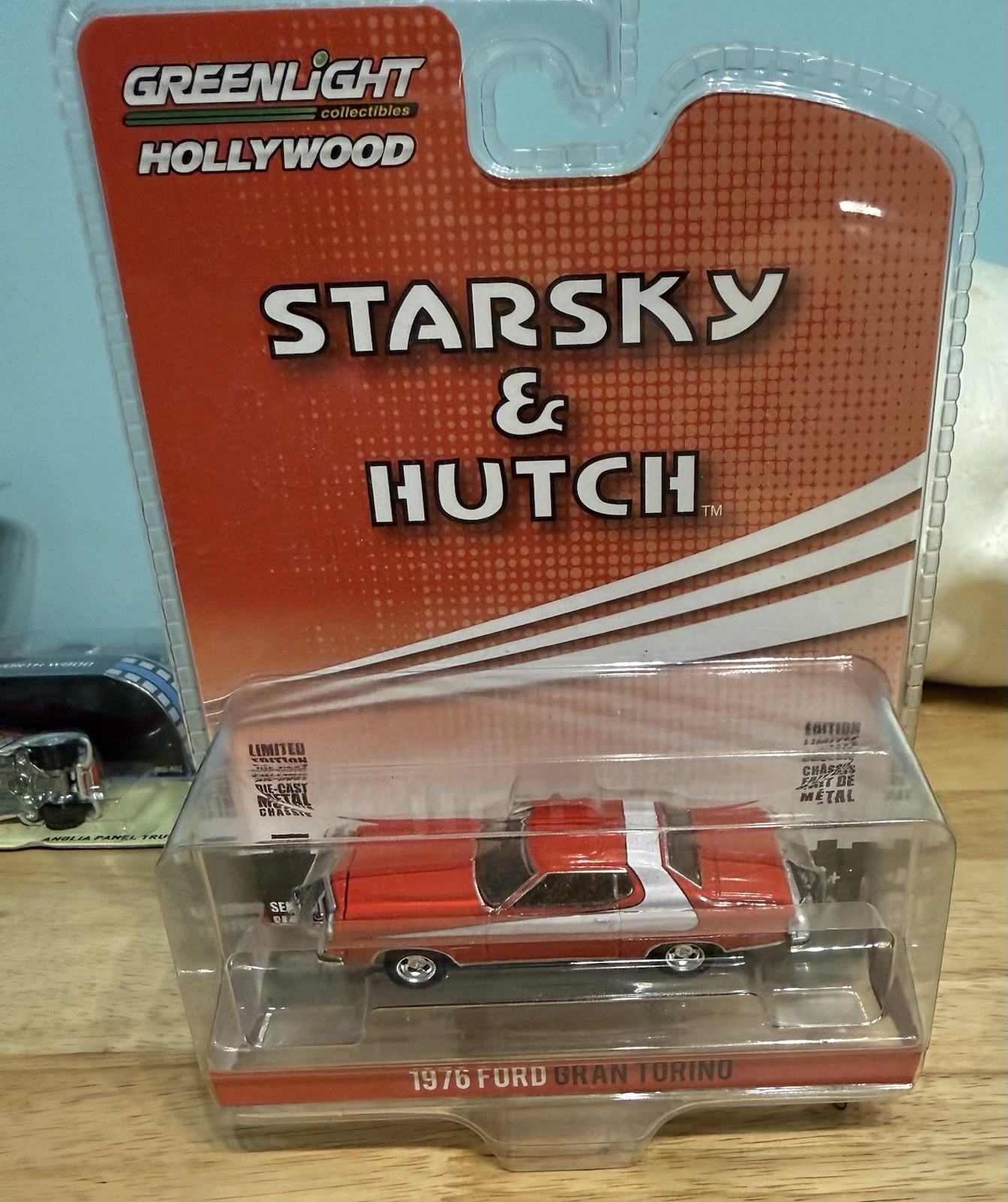 GreenLight Hollywood Starsky & Hutch 1976 Ford Gran Torino Green Machine Chase GreenLight Hollywood Starsky & Hutch 1976 Ford Gran Torino Green Machine Chase