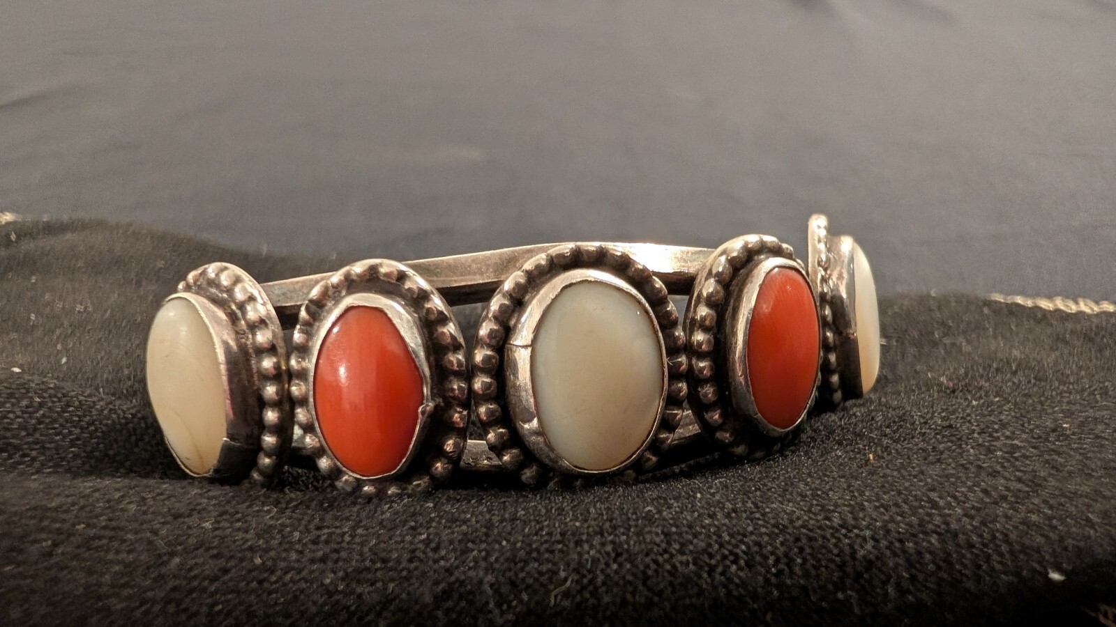 Vintage Southwestern Sterling Silver Coral MOP Cuff Bracelet 38.44g