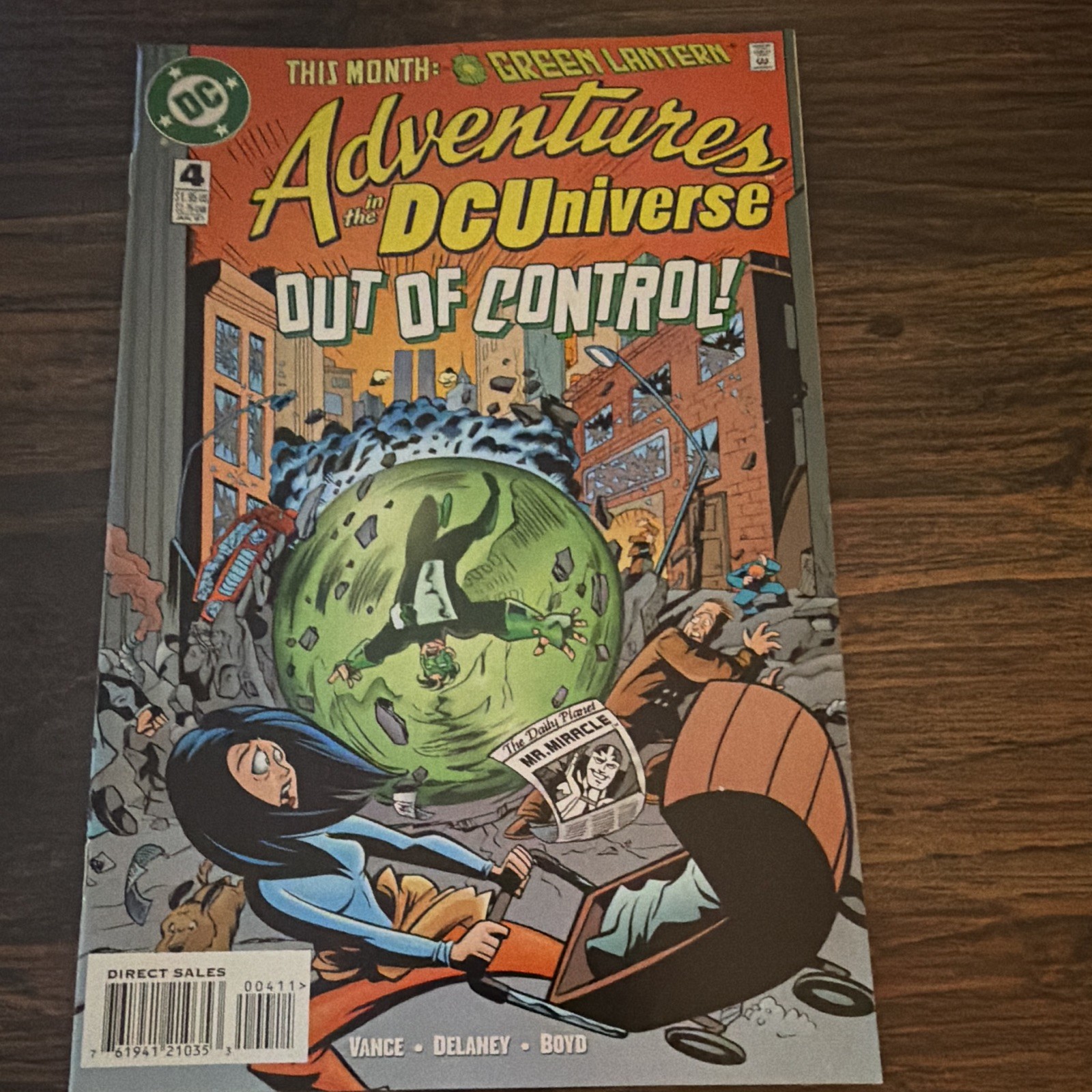 DC Comics Adventures in the DC Universe #4 Out of Control Direct Green Lantern