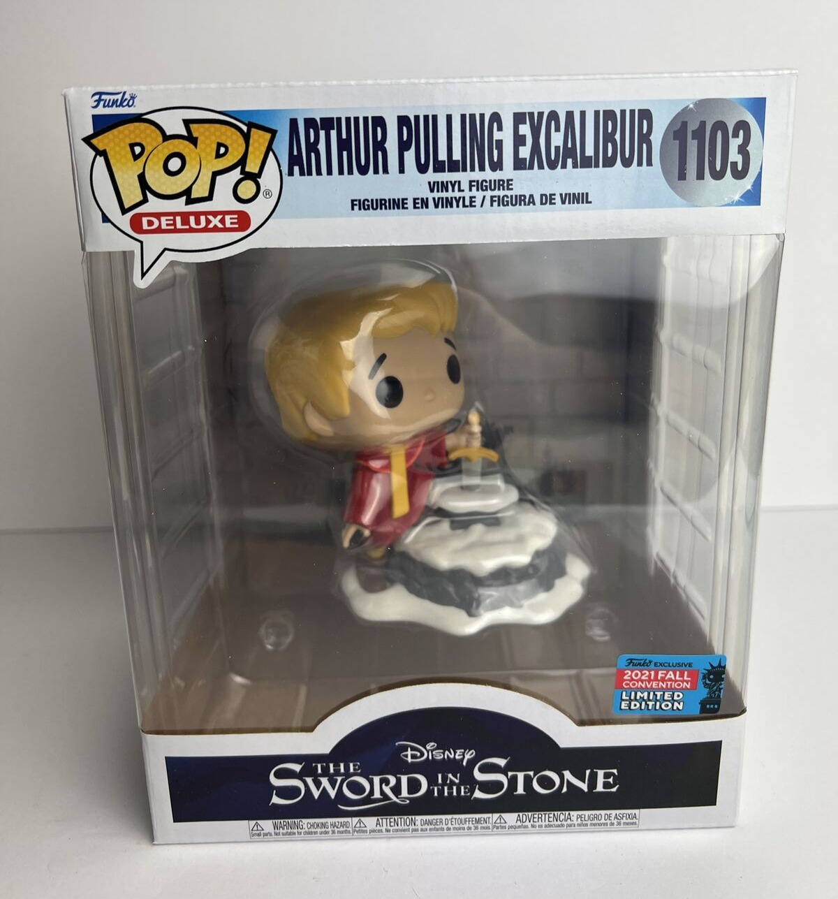 Funko Pop Deluxe Disney The Sword In the Stone #1103 Arthur Pulling Excalibur