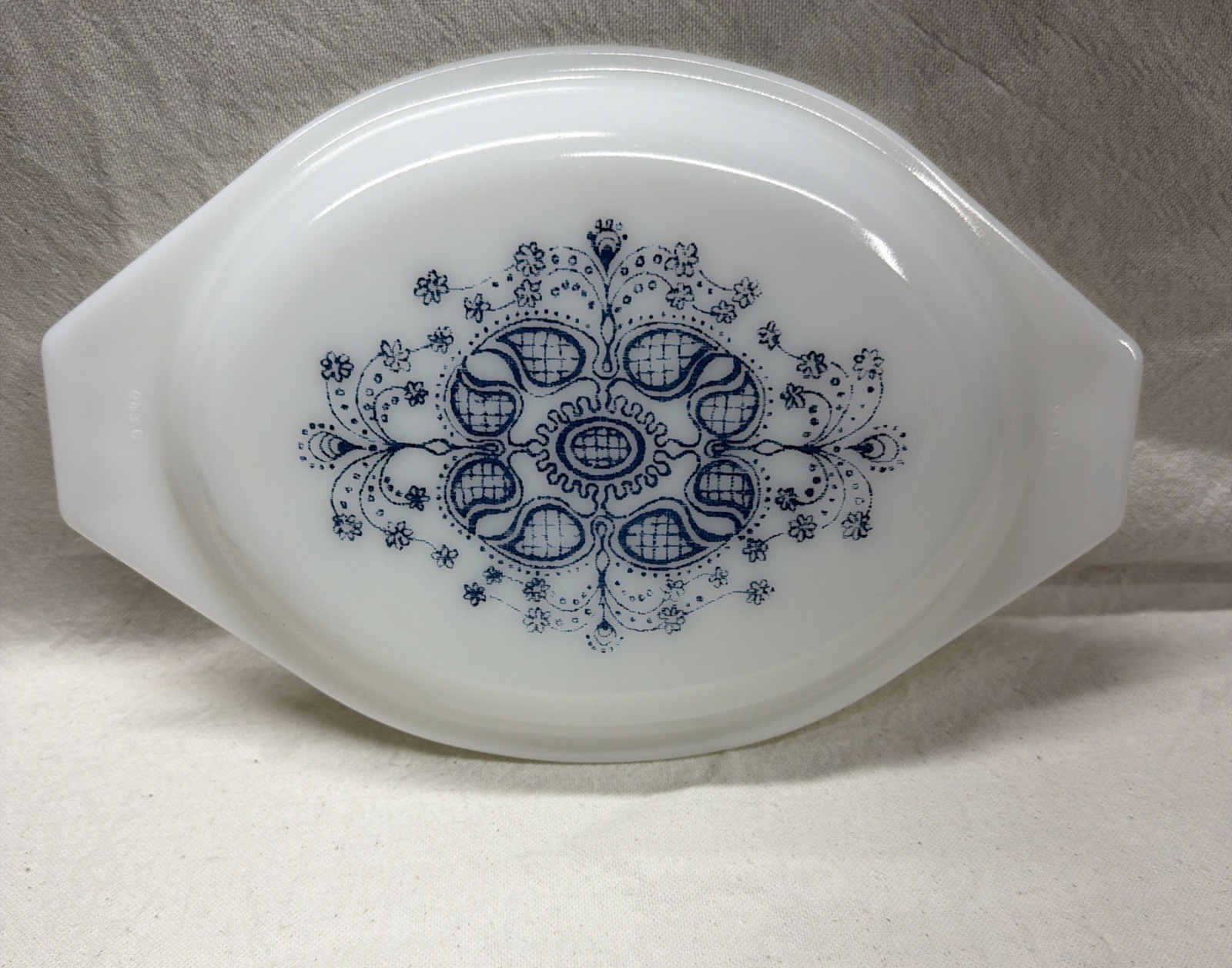 Vintage Pyrex Blue Doily 943C 30 Oval Casserole Lid Only Milk Glass