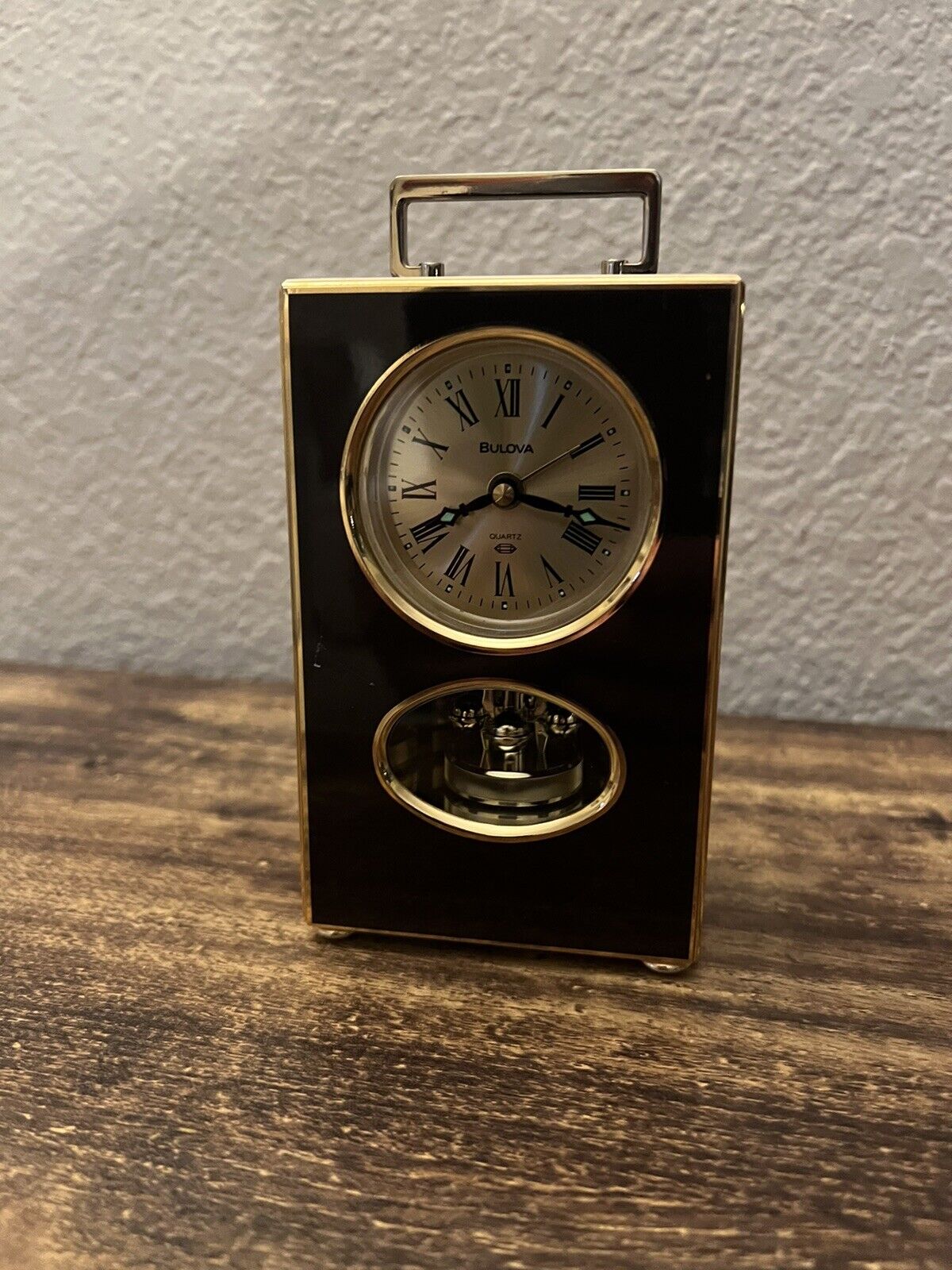 Vintage BULOVA Alarm Nightstand /Desk Clock