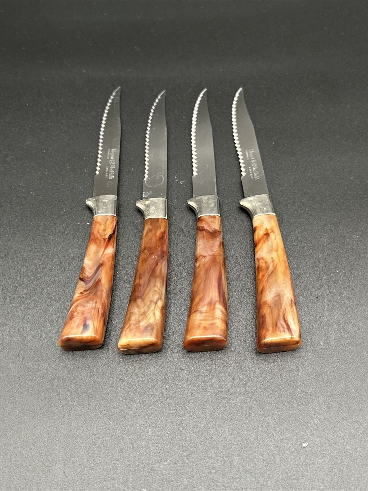 4 Vintage Regent Sheffield England Wavecrest Steak Knives Stainless Steel Blades