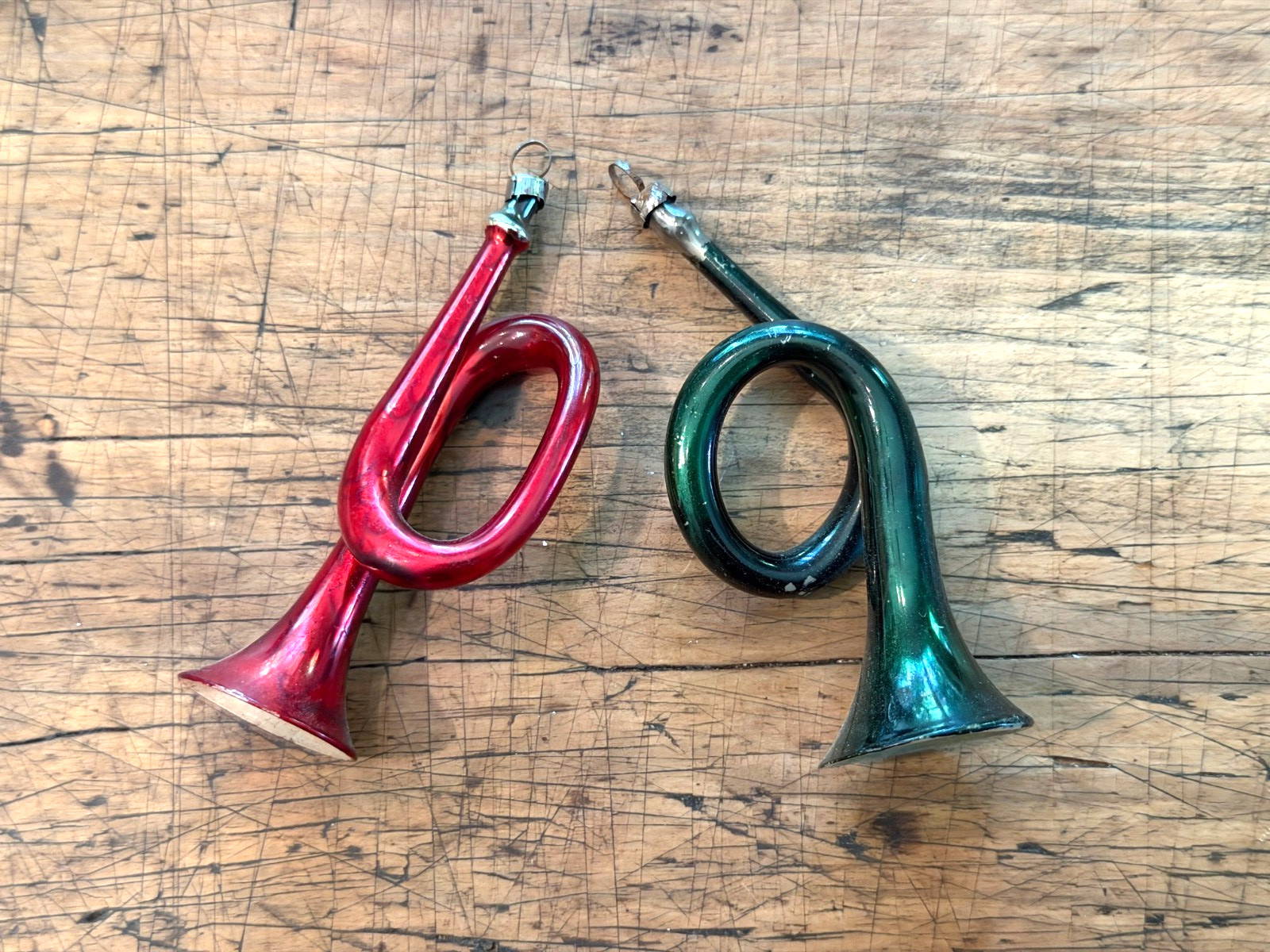 Vintage antique 1930's German mercury glass trumpets (lot of 2) Red/Green