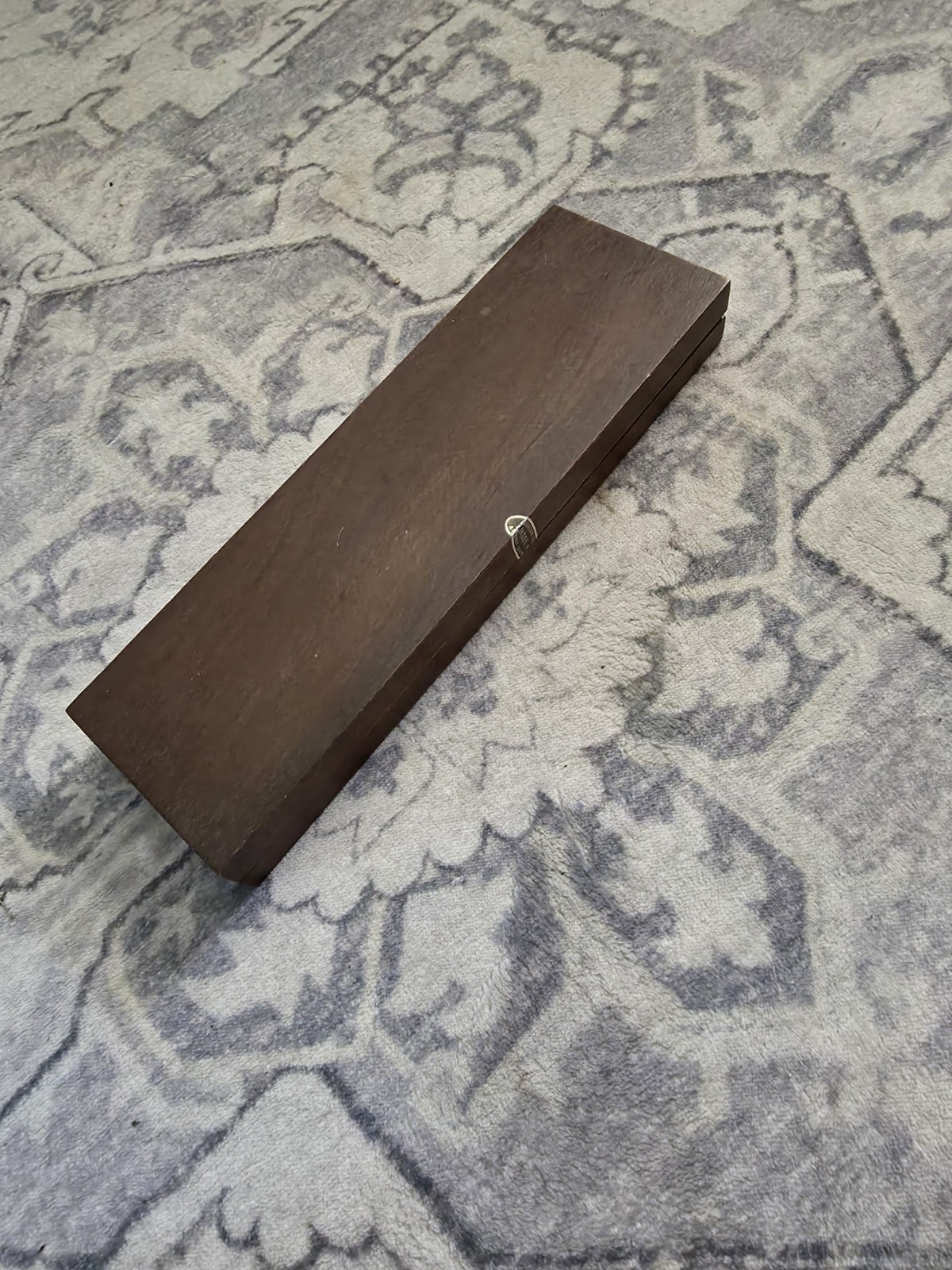Jades S.A. Wooden Hinged Straight Razor Case Box, Red Velvet Lining