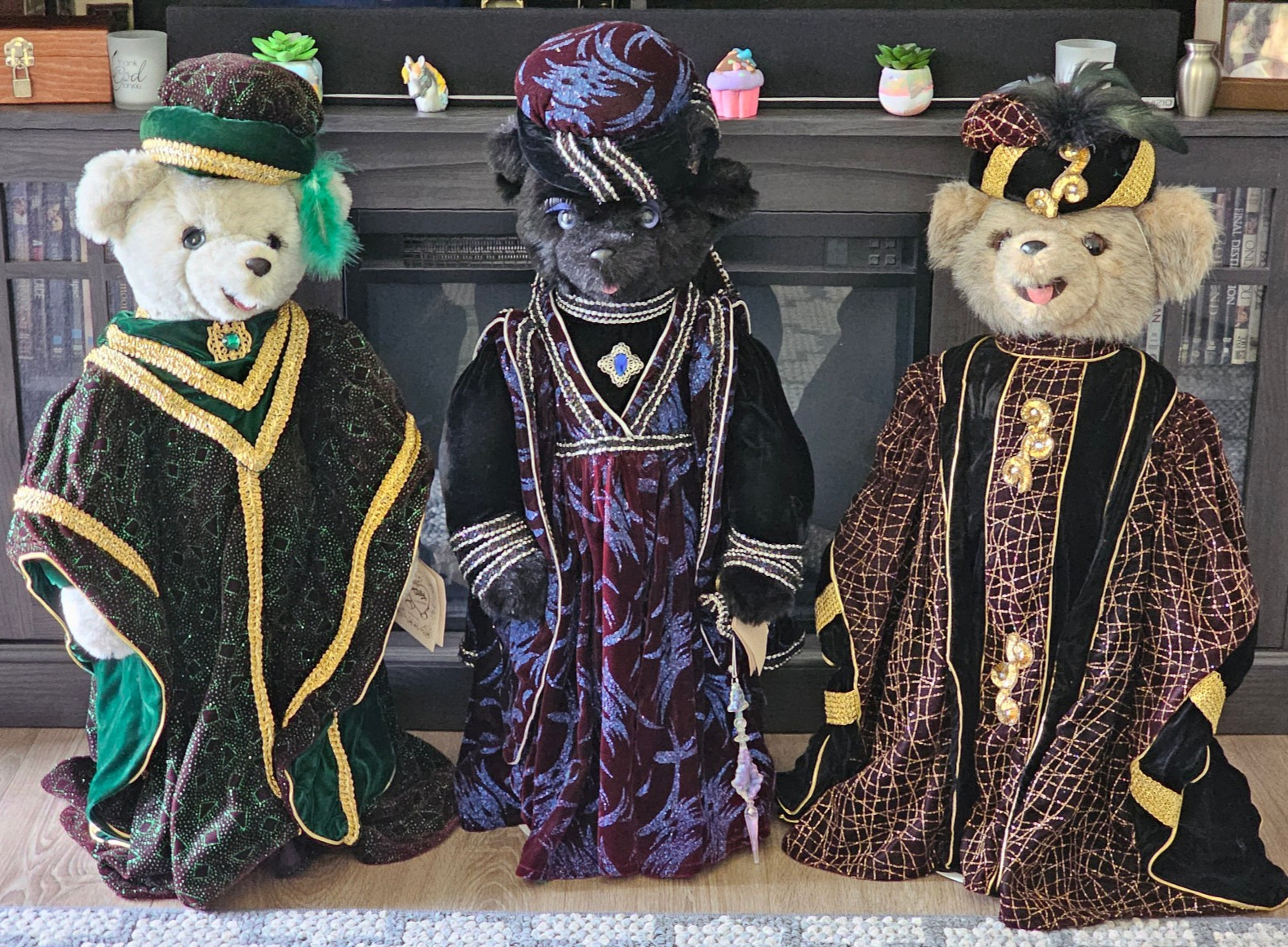 Tilly Collectibles Bears 3 Wise Men Kings Melchior, Gaspar, Balthazar 30