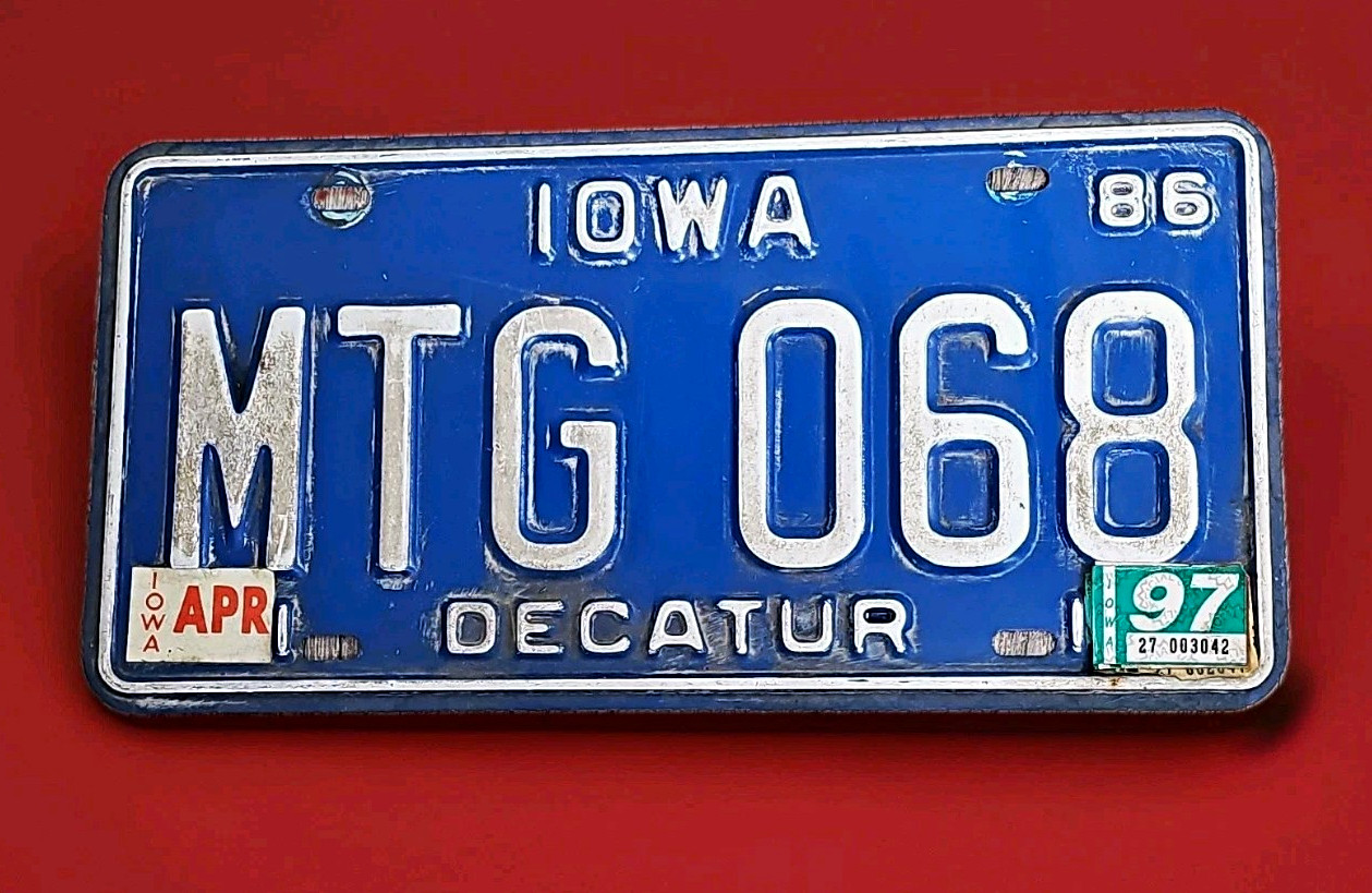 1986 Iowa State License Plate Tag MTG 068 Decatur County Collectible Auto Tag