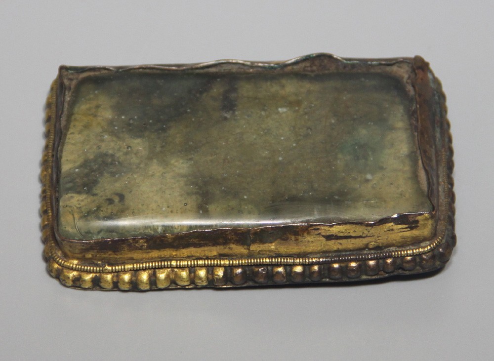 Real Rare Nice Tibet 16th Century Old Antique Gilt Copper Art Glass Liuli Amulet