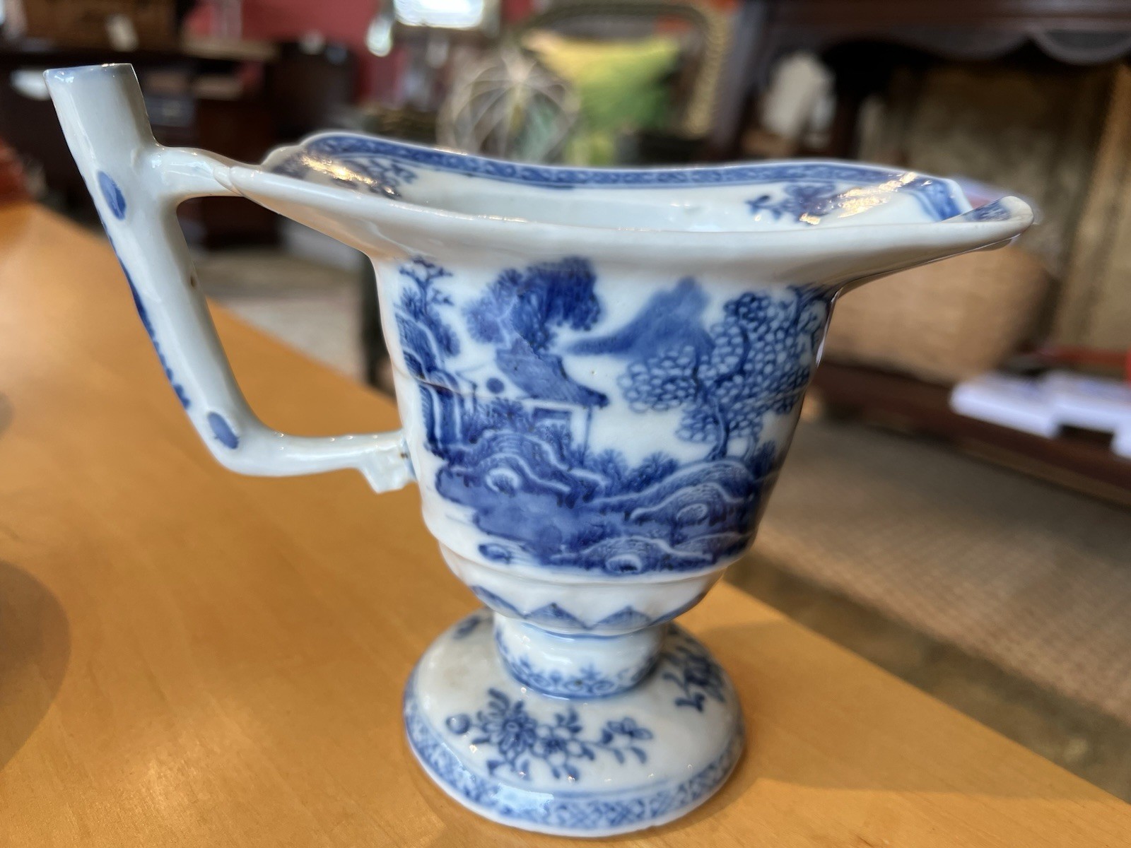  Chinese Export porcelain 4.25 inch pitcher helmet creamer jug Qing dynasty