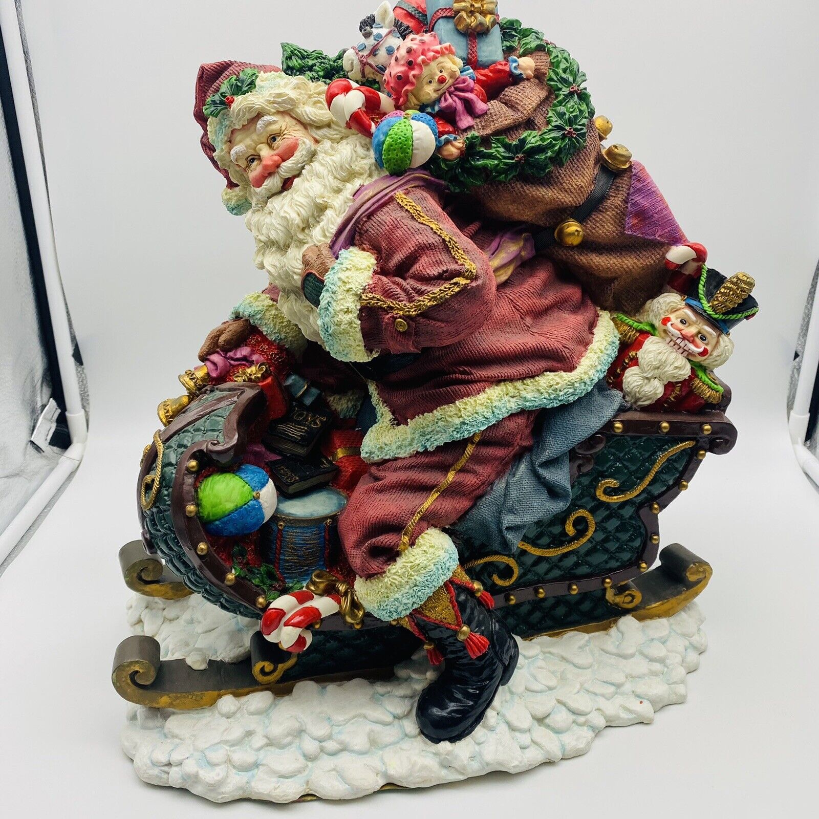 Enesco 1995 Large Santa In Sleigh Figurine 