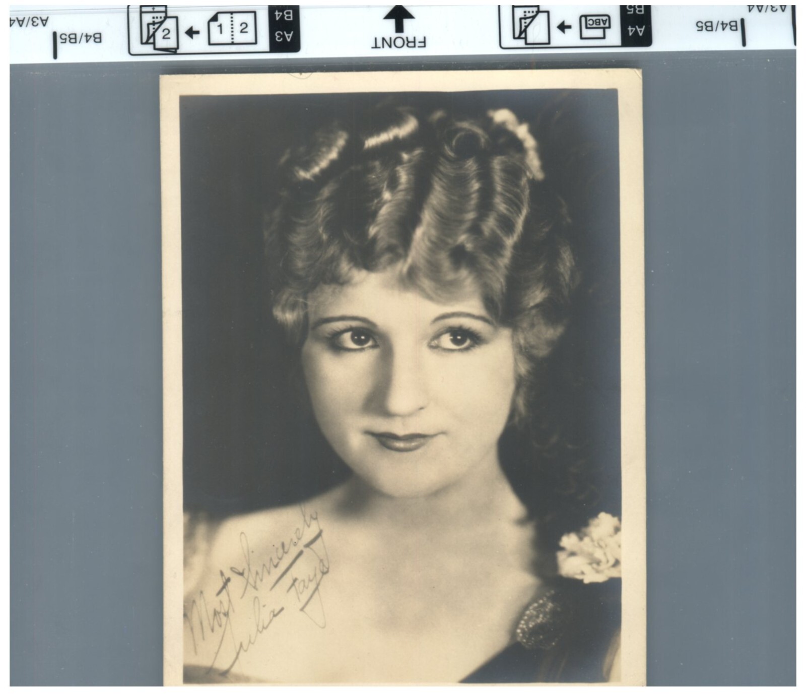Julia Faye autograph VINTAGE Photo Autographed?? Not sure if is not preprinted Julia Faye autograph VINTAGE Photo Autographed?? Not sure if is not preprinted