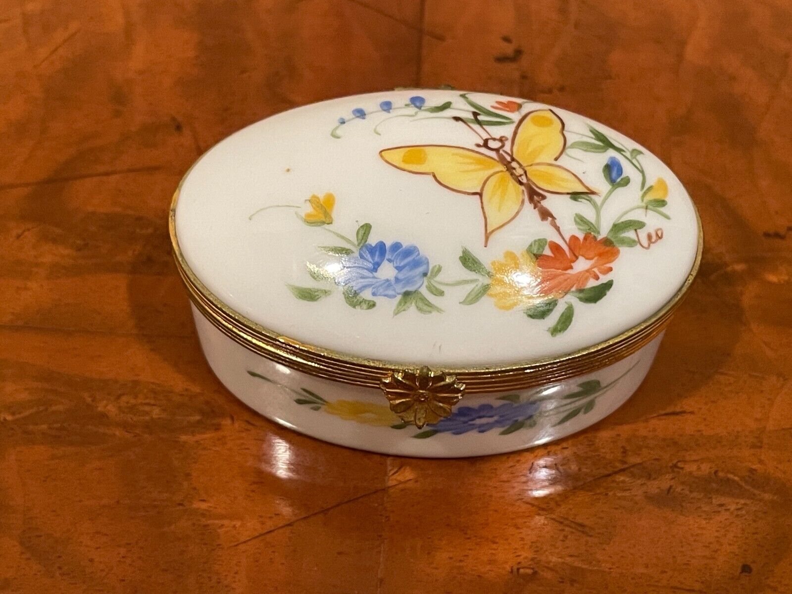 Beautiful Vintage Limoges Butterfly and Flower Porcelain Box