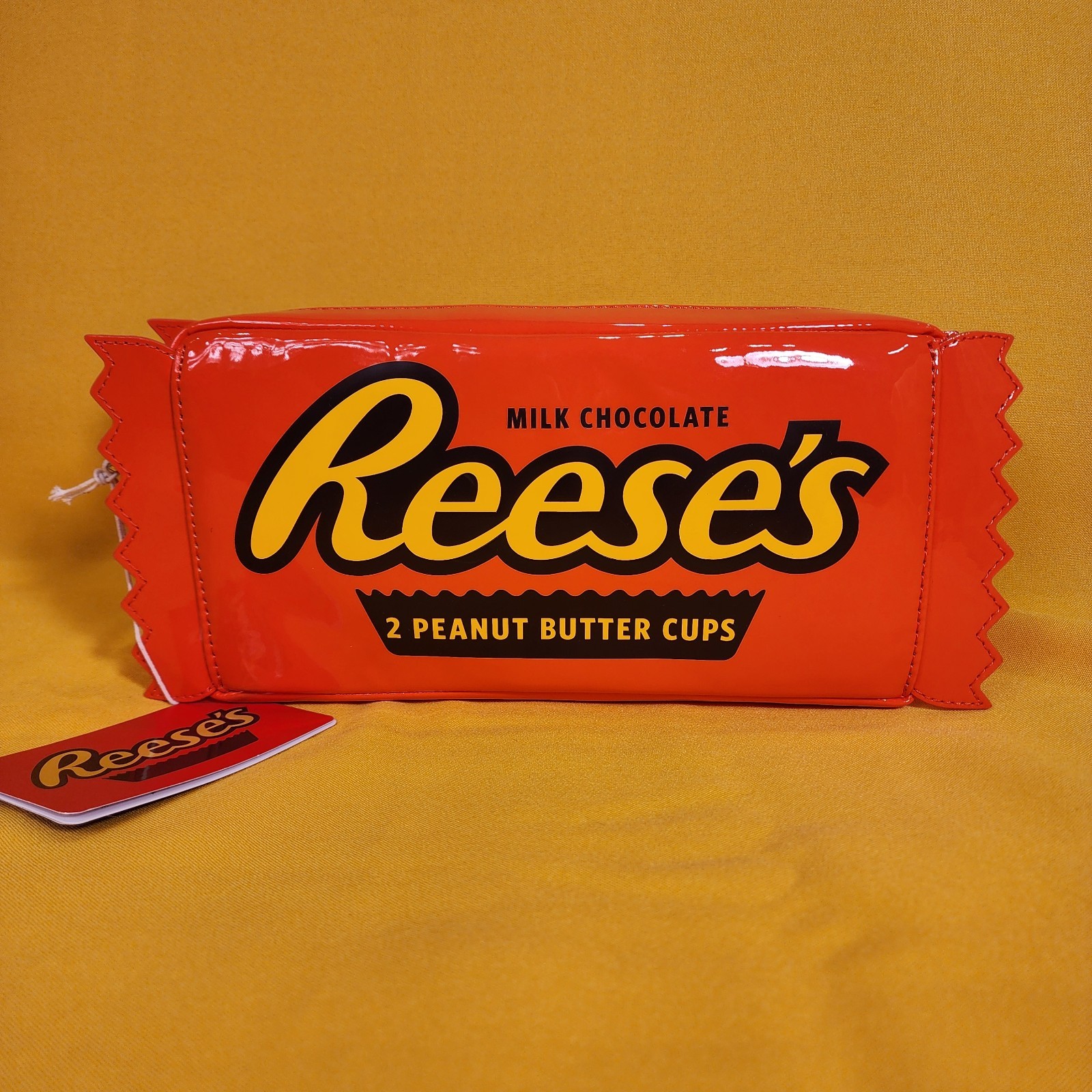 Loungefly Hershey's Reese's Peanut Butter Cups Crossbody Bag with Coin Bag NEW