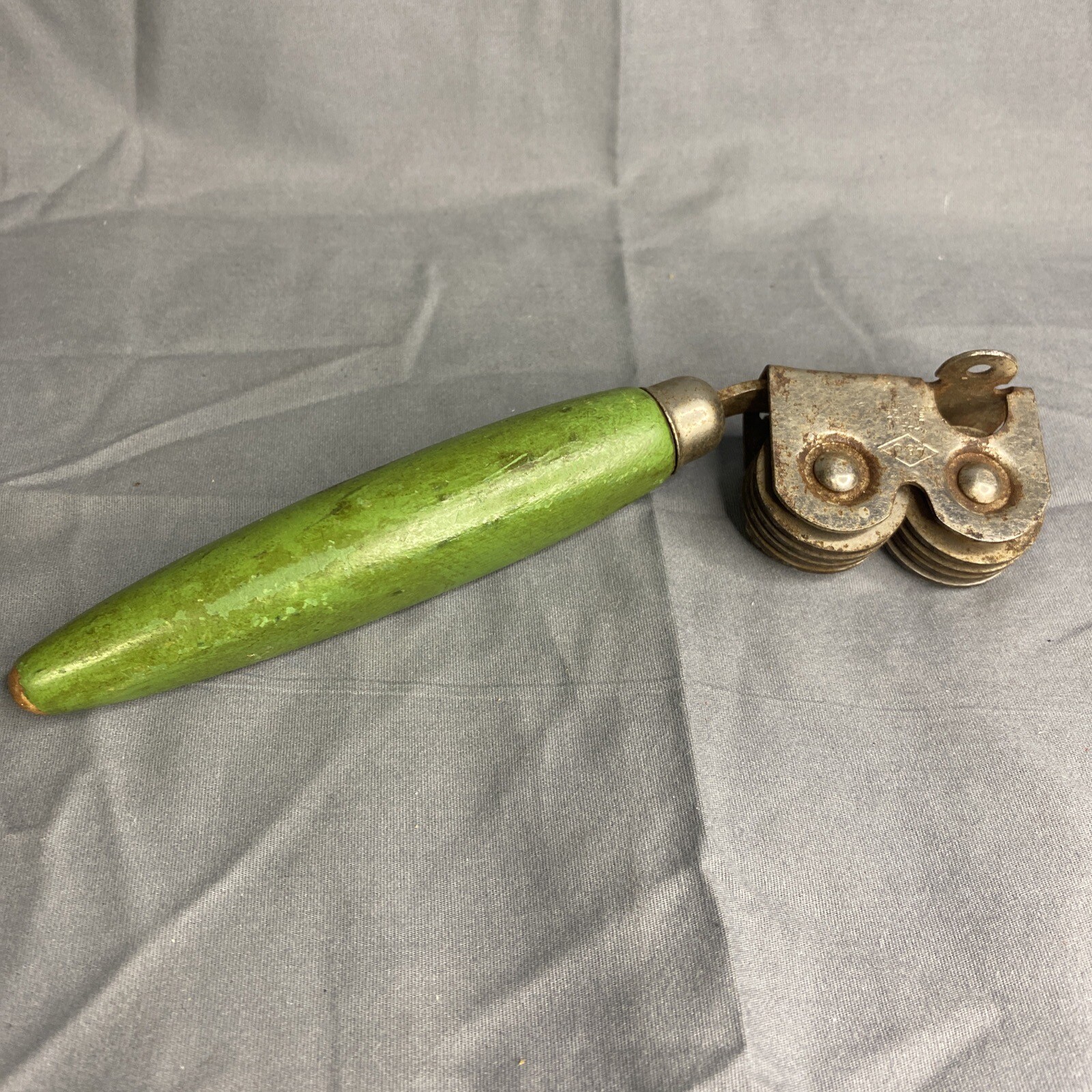 VTG A&J Manual Pull Through Metal Knife Sharpener Green Wood Handle Made In USA