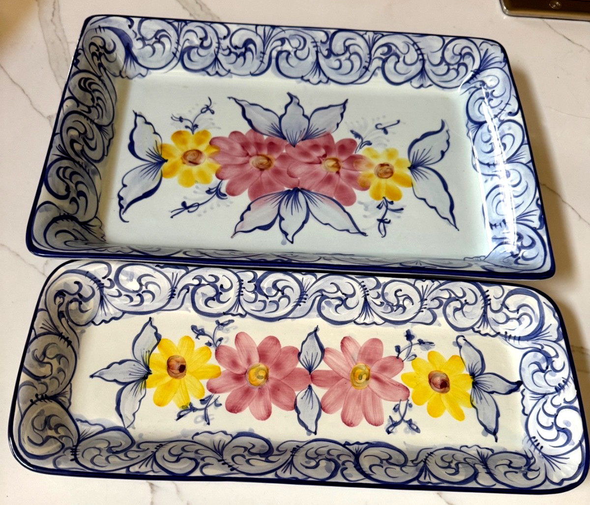 2 Sizes Favanol Portugal Hand Painted Daisies Rectangular Ceramic Serving Trays