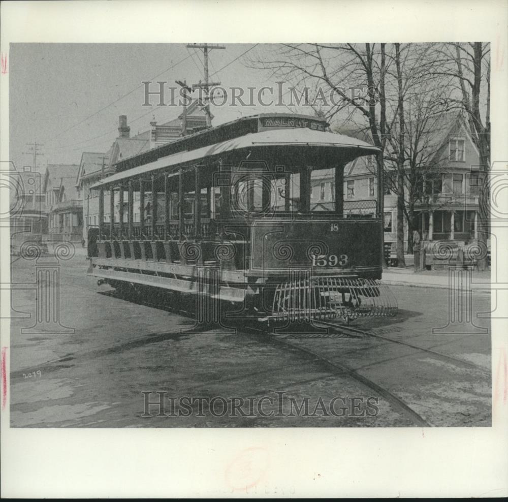 1895 Press Photo 1895-1900 A summer excursion streetcar. - mjx67534