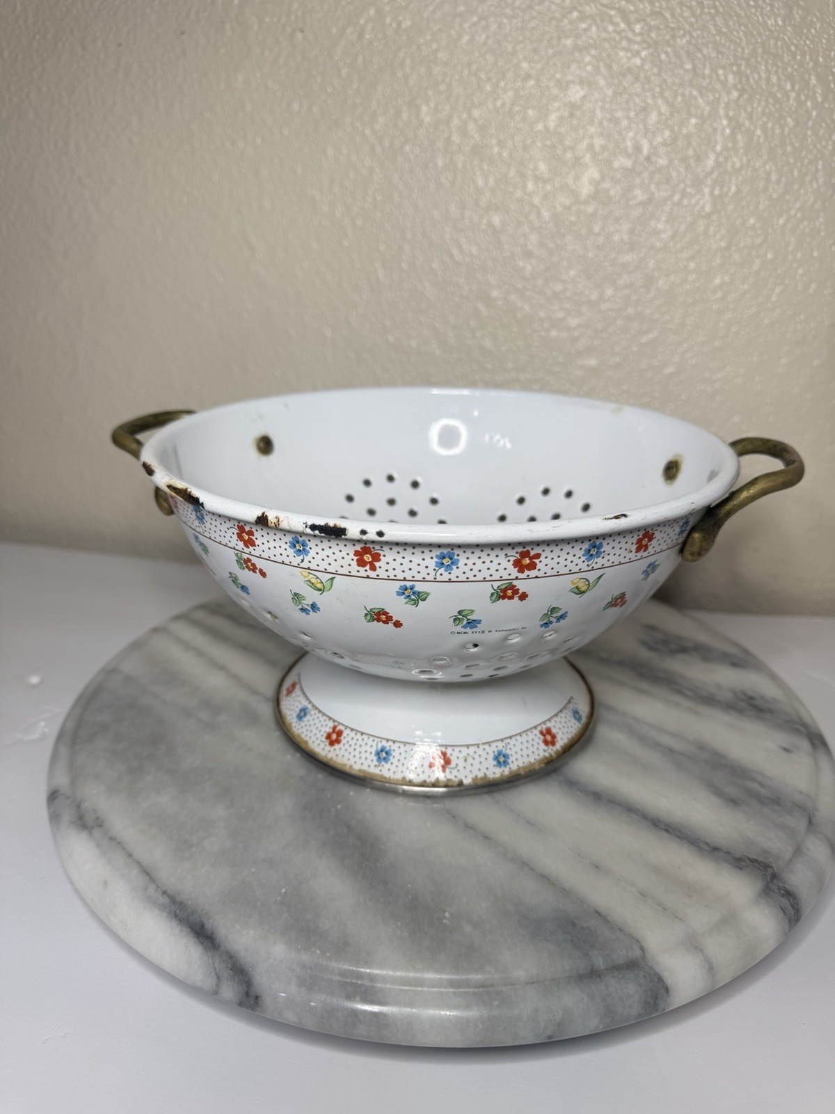 Vintage 1984 M. Kamenstein Floral Enamel Colander with Brass Handles