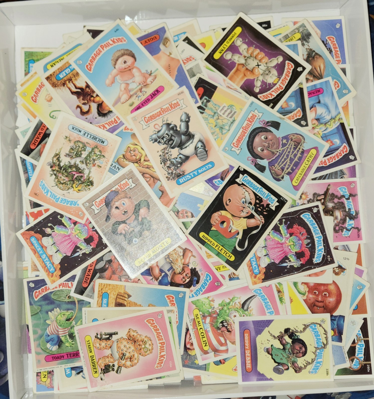 HUGE Sumer Blow out lot 400+ GPK Series 1-15 LOW GRADE 1985-1988 🤮