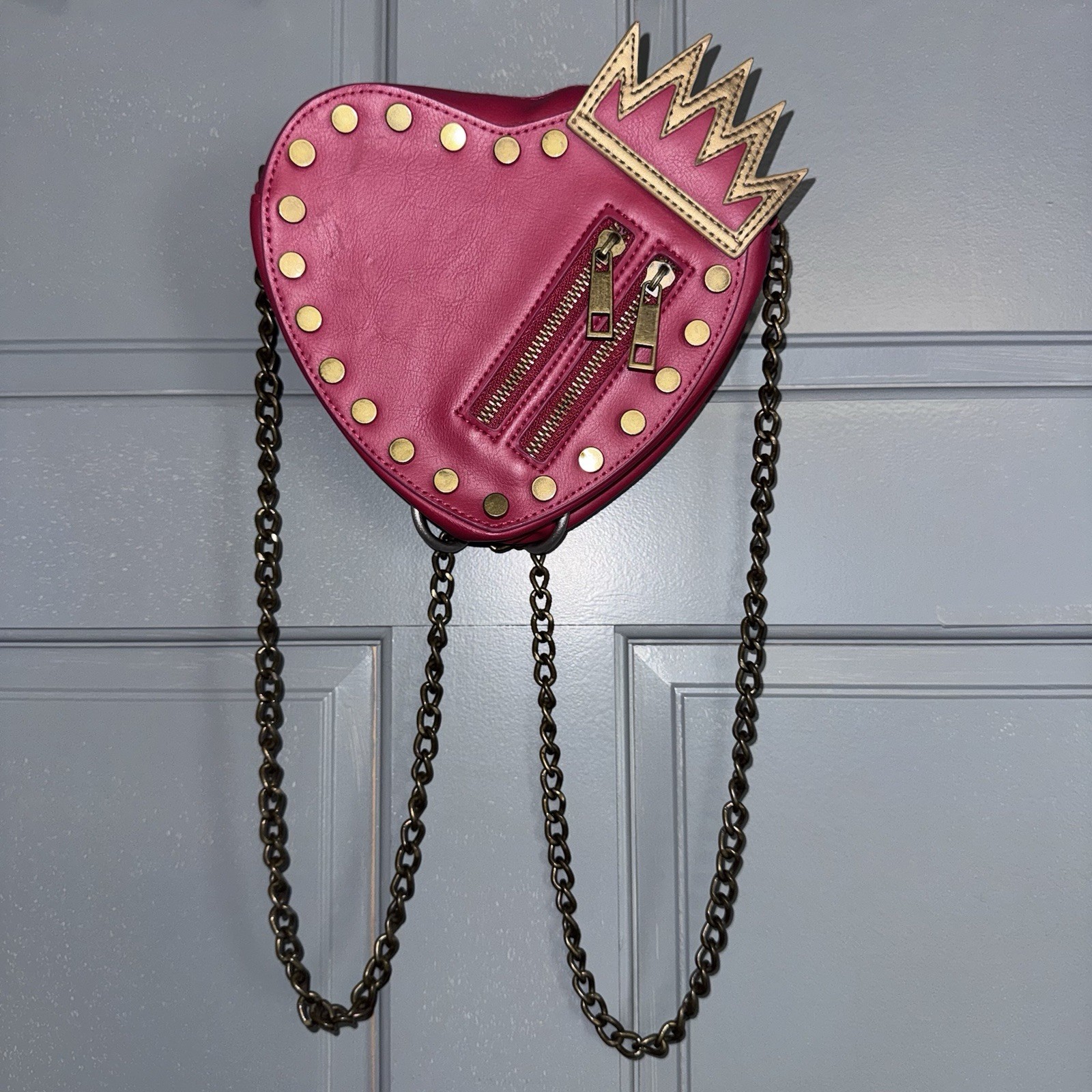 PreOwned Disney Store Descendants Evie Red Heart With Crown, Gold Studded Purse