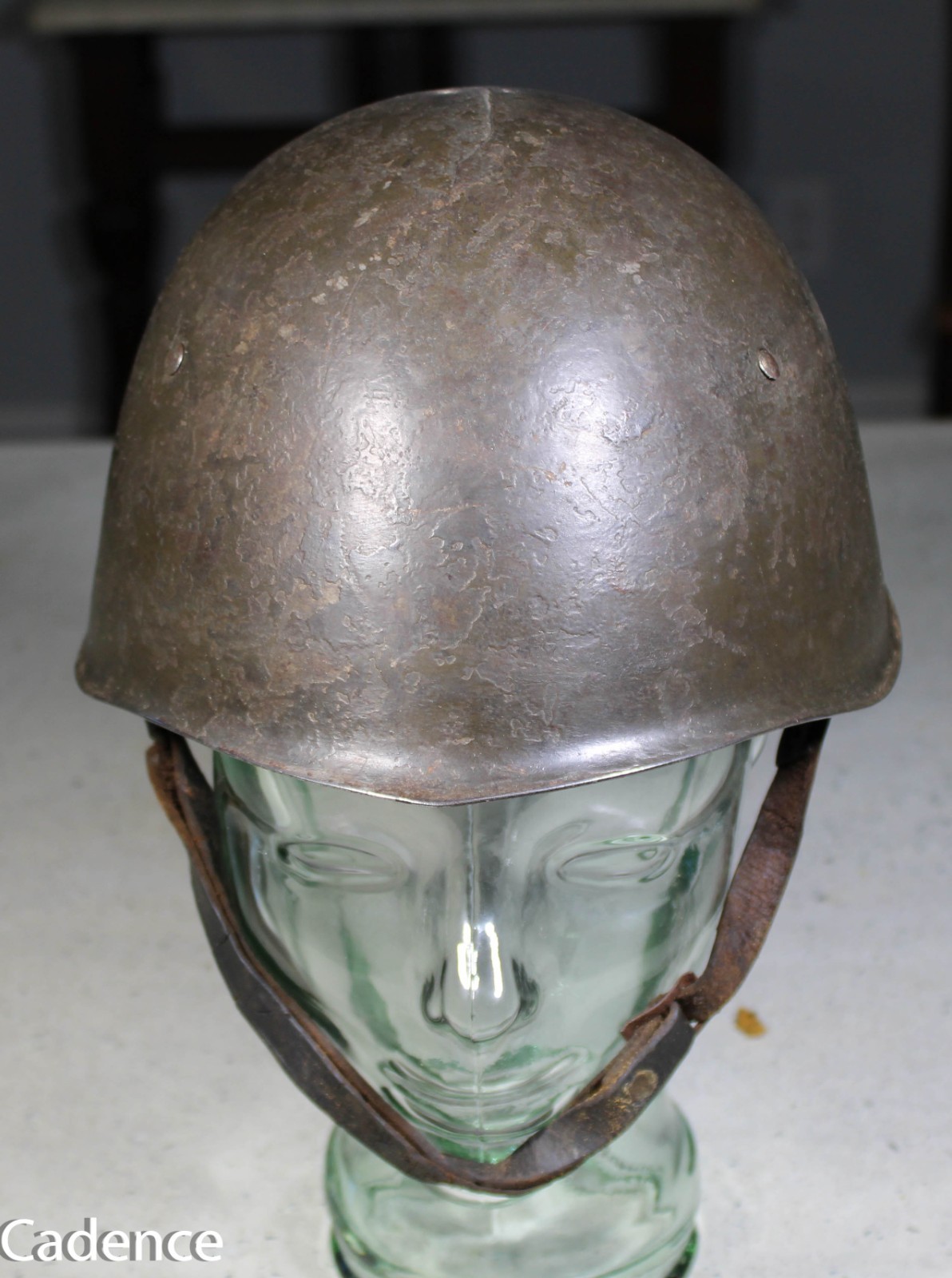 WW2 Italy Italian M33 Helmet Yugoslav Reissue. Yugoslavia Cracked Worn Sz 58