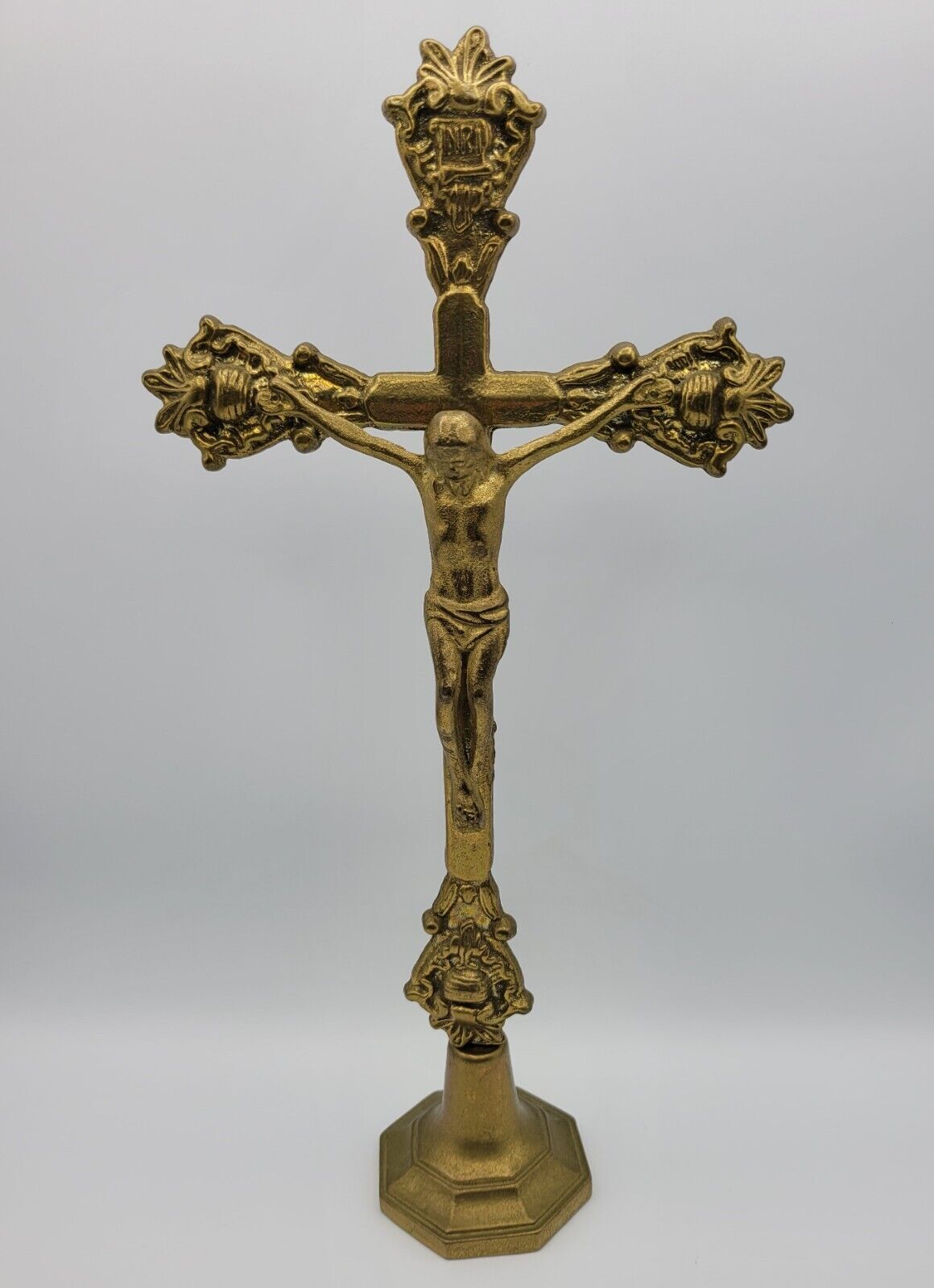 Vintage Brass Altar Cross Crucifix Church Jesus Ornate Large Beautiful 14.5