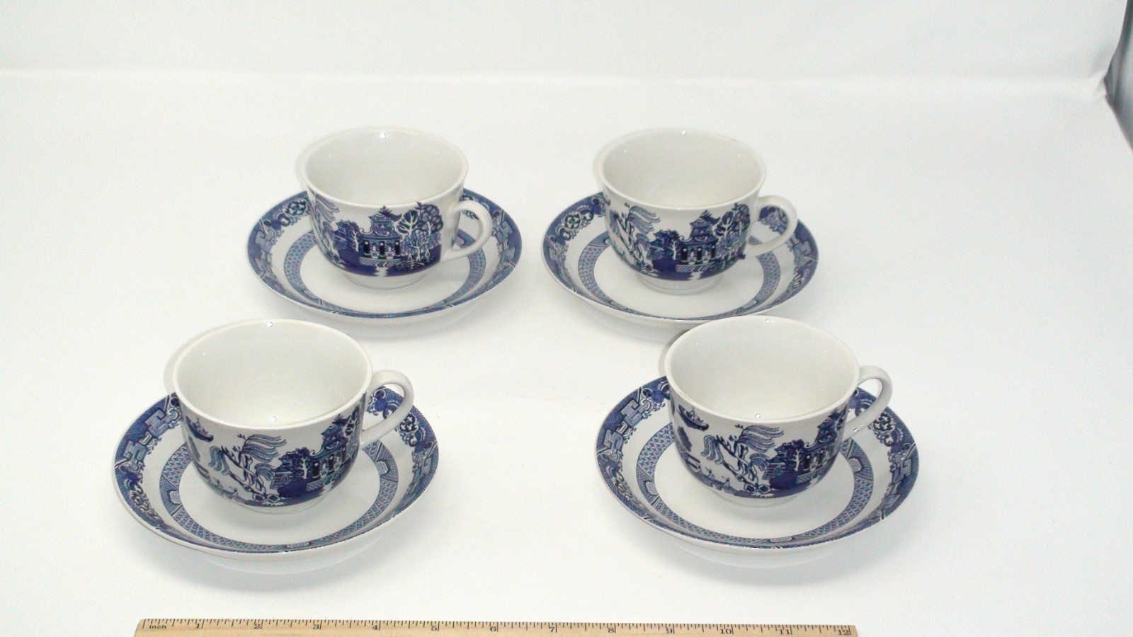 Royal Cuthbertson Blue Willow Set of 4 Demitasse Tea / Coffee Cups & Saucers