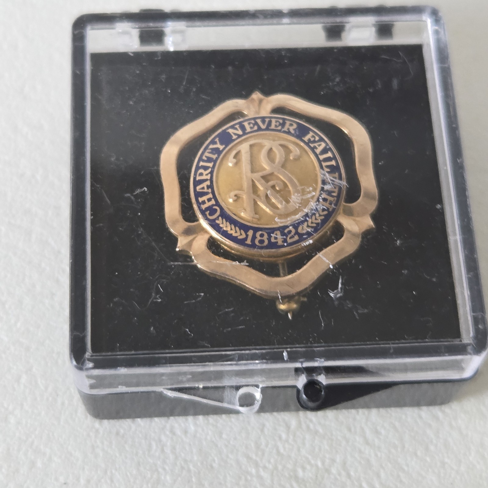 LDS Mormon Relief Society Charity Never Faileth Award Pin 1/10 10K Gold  Vintage