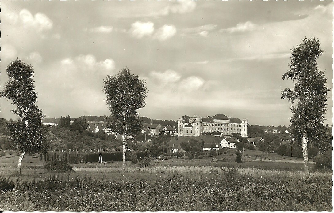 Postcard Tettnang Lake Constance district - the new castle Montfort, hop cultivation - from 1956