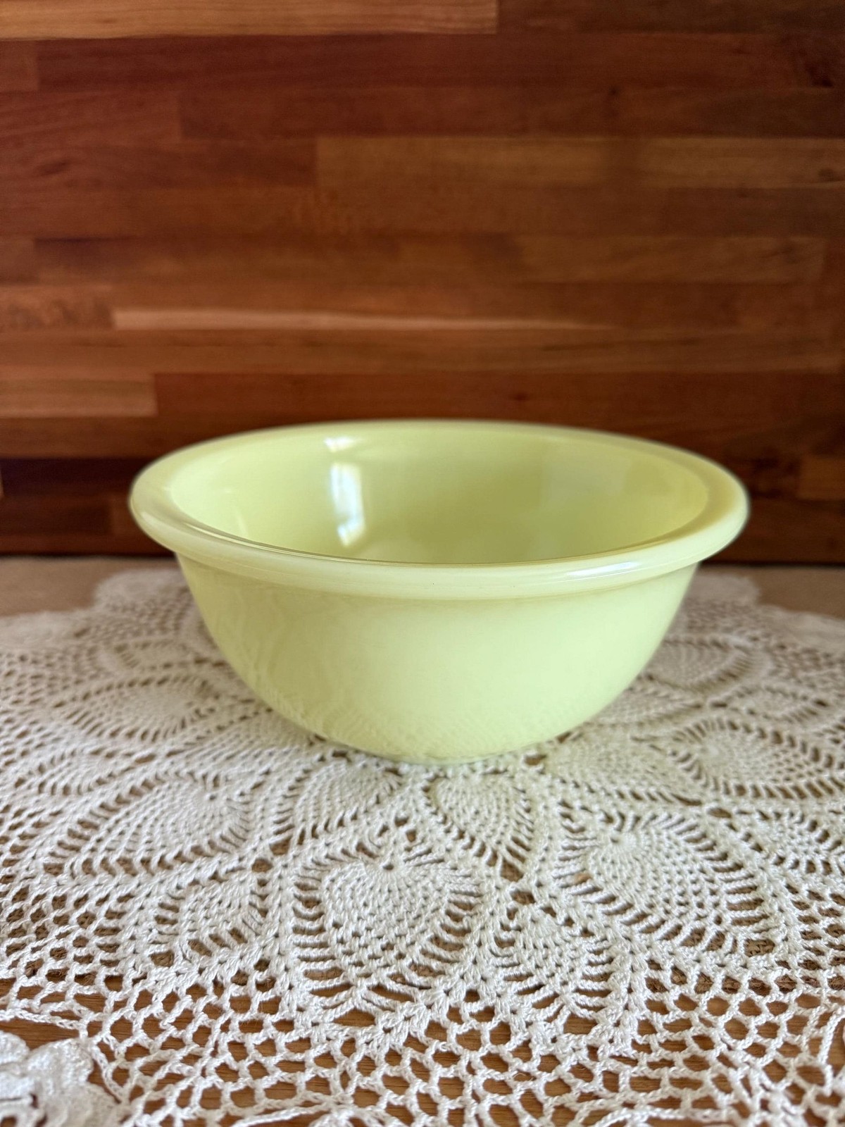 McKee Seville Yellow Bowl Uranium 7.5