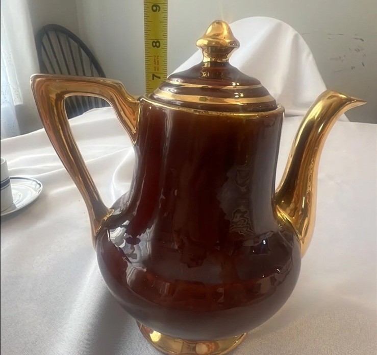 Vintage Fraunfelter Brown with Gold Trim Teapot. Made In USA