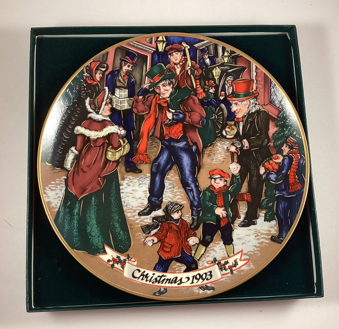 Fitz & Floyd 1993 Limited  Edition Plate ,“A Dickens Christmas”