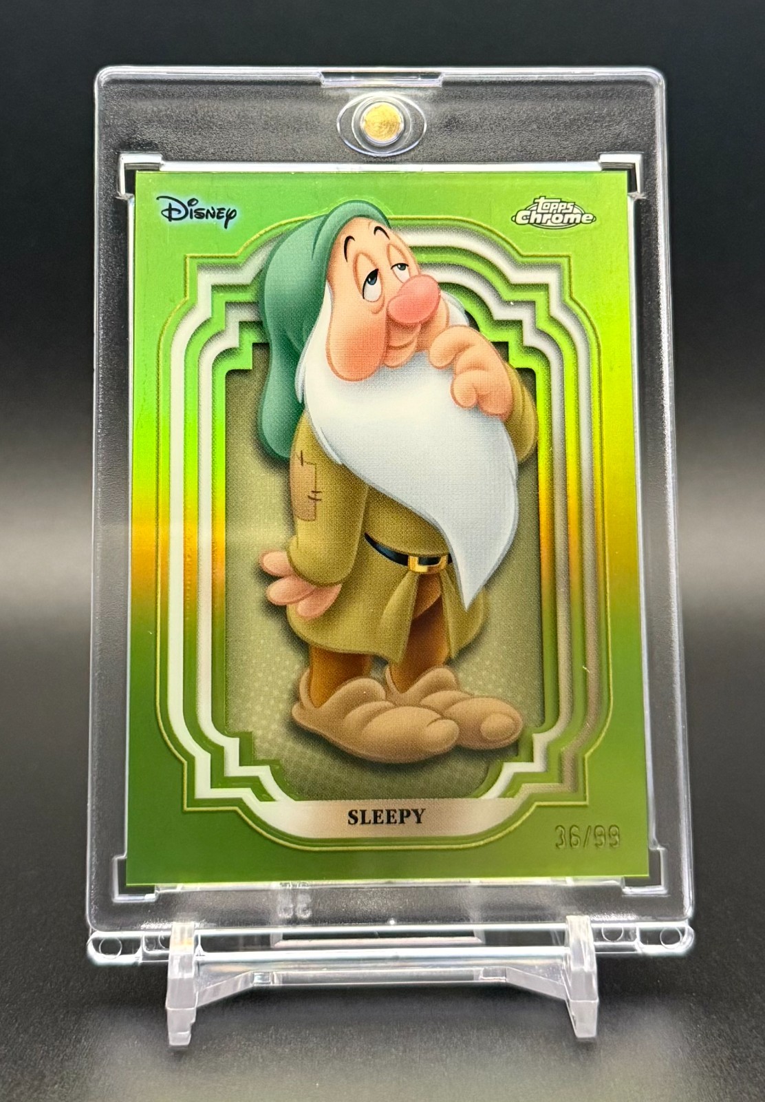 SLEEPY - 2024 Topps Chrome Disney GREEN REFRACTOR #d 36/99