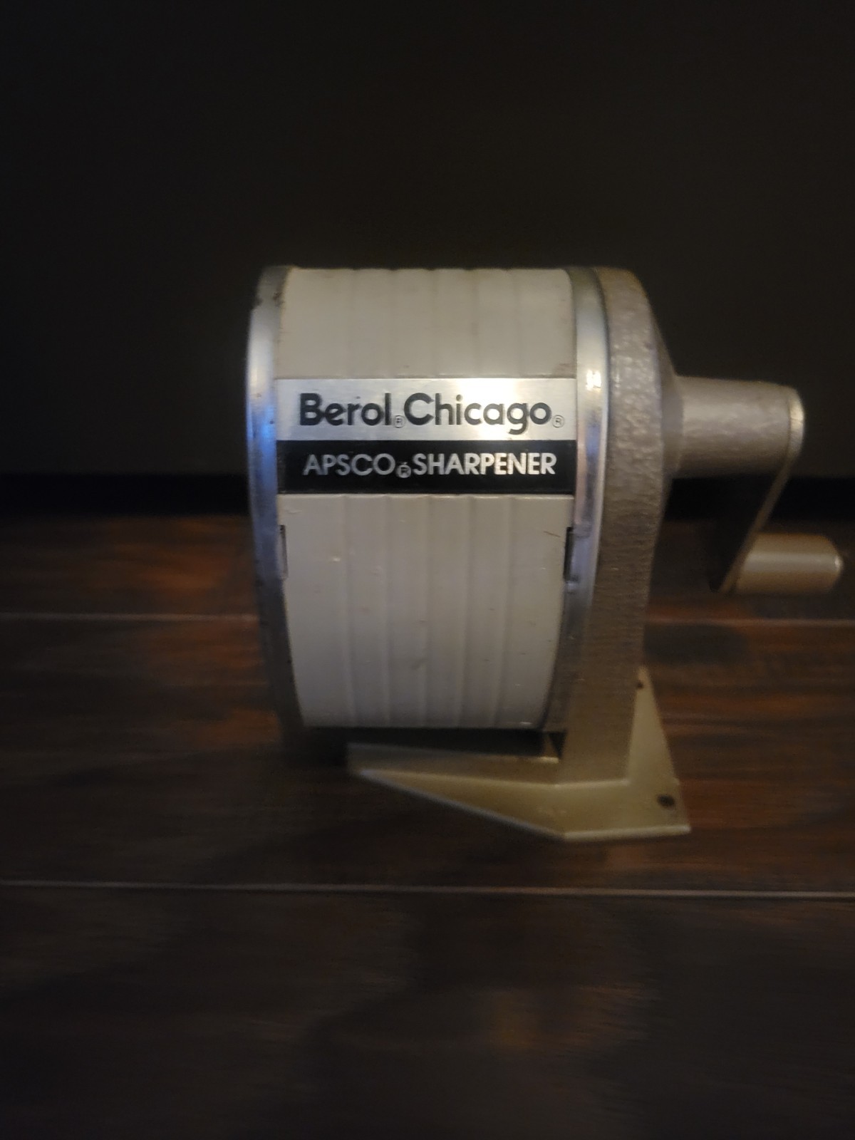 Vintage BEROL Chicago APSCO Wall or Desk Mount Classroom Pencil Sharpener
