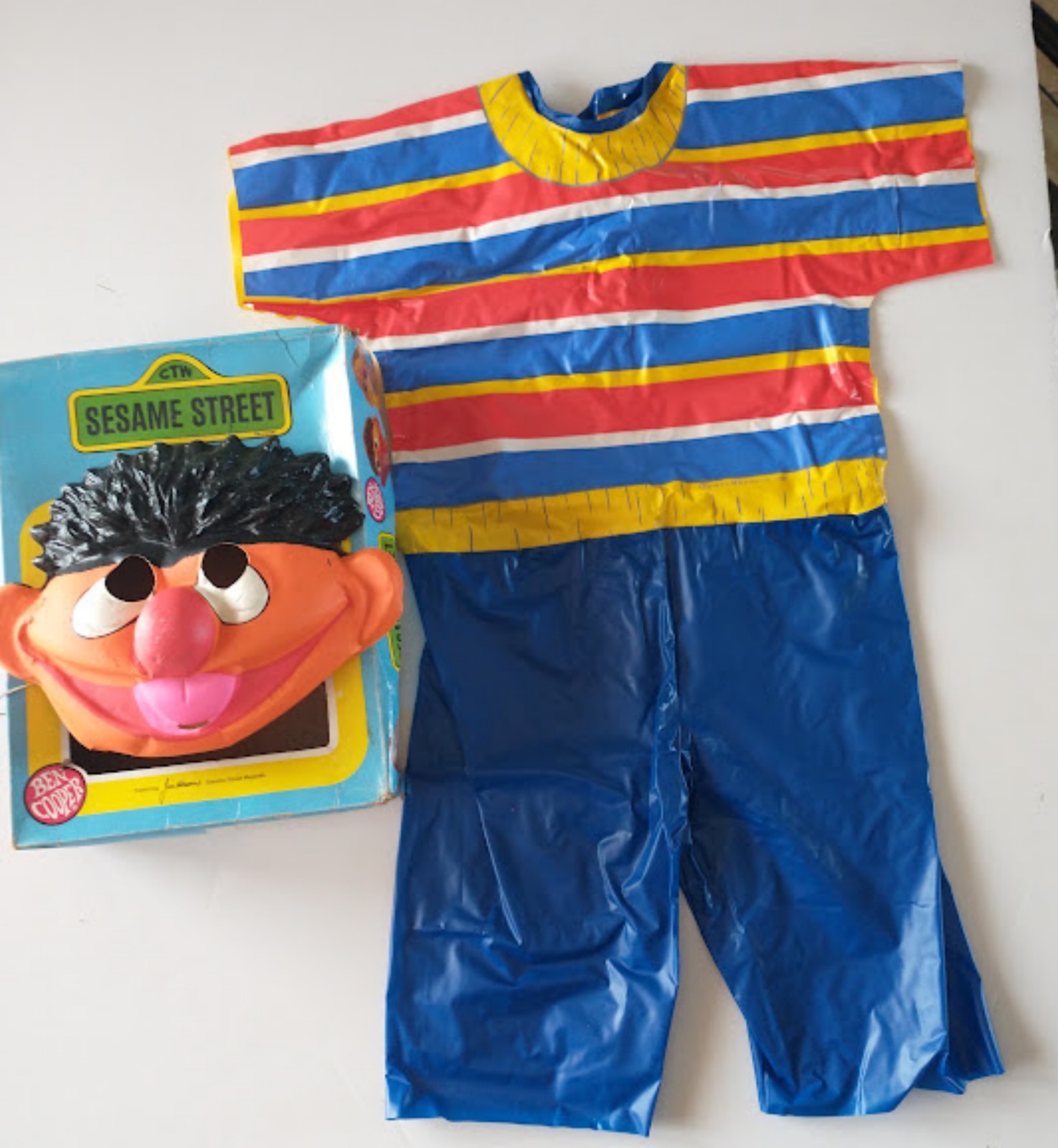 Vintage1979 Ben Cooper Halloween Sesame Street ERNIE MASK COSTUME w/Box Tiny Tot