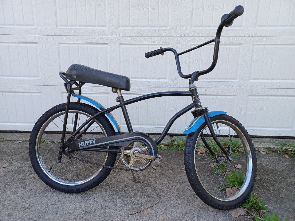 Vintage 1970s Huffy Thunder Road BMX Bike Great Shape Brand New Tires And Tubes Vintage 1970s Huffy Thunder Road BMX Bike Great Shape Brand New Tires And Tubes