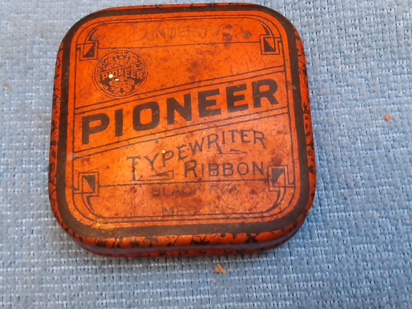 VINTAGE PIONEER TYPEWRITER RIBBON TIN ROCHESTER NY  EMPTY ORANGE / BLACK