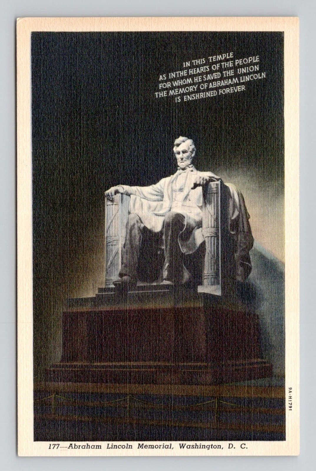 Postcard Lincoln Memorial Statue in Washington DC, Vintage Linen N20