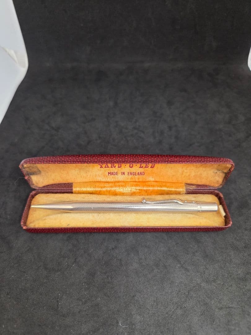 Vintage YARD-O-LED Ballpoint Pen PLATININE