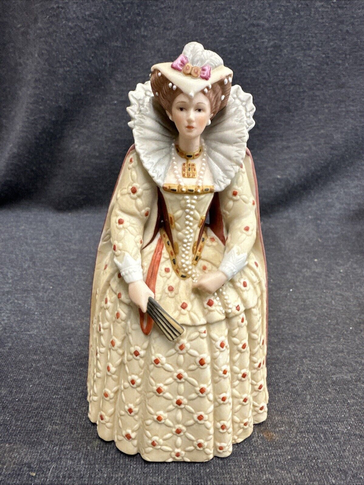 Rare Lenox Great Fashions of History Jane Mint Condition 6