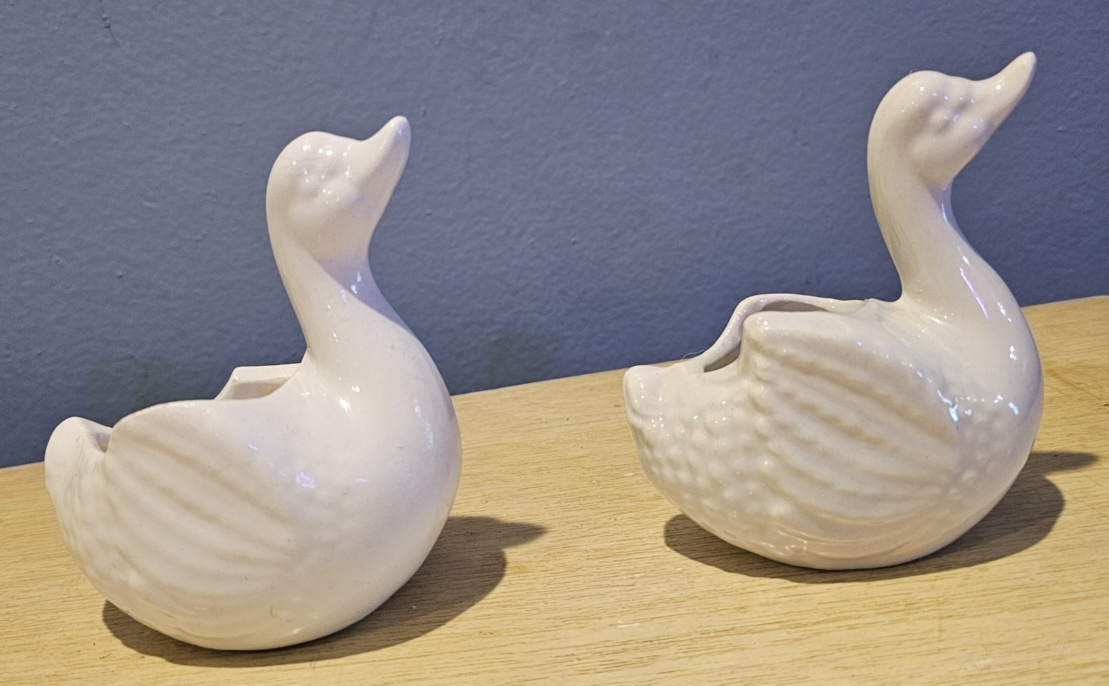 Vintage Small White Ceramic Swans Planters Great for Toothpicks Or Plants 3.5