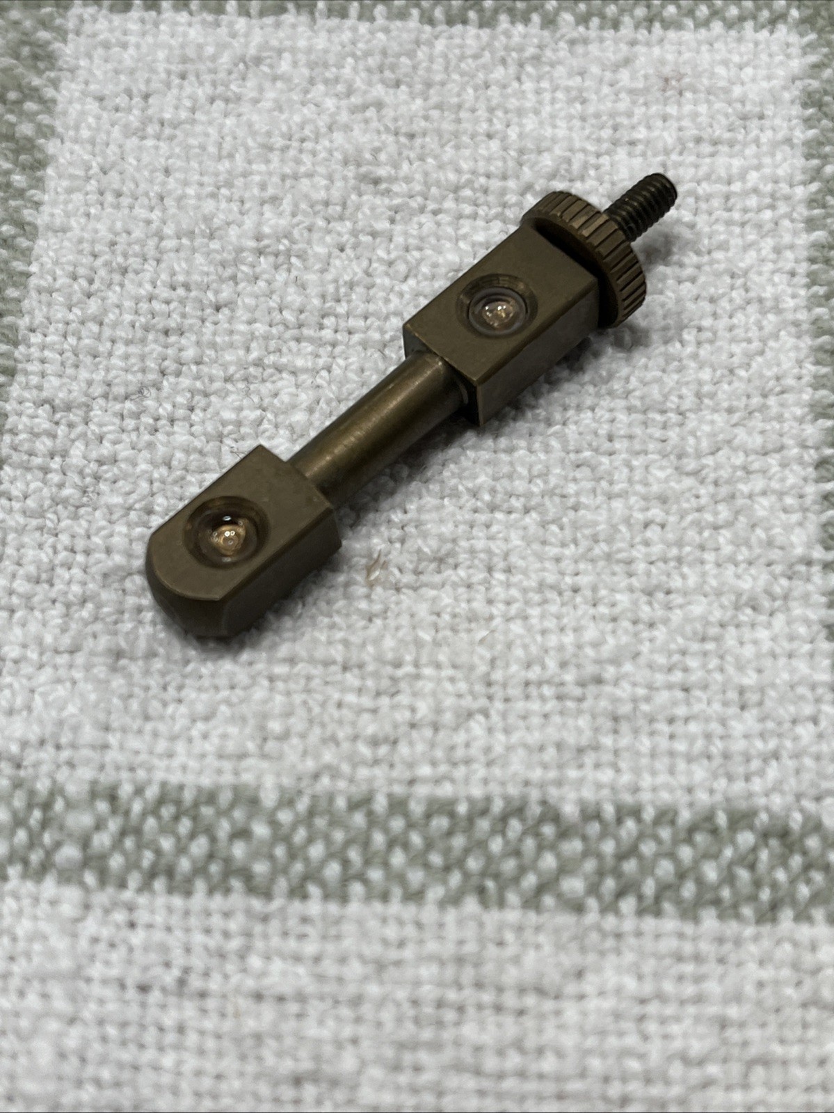 Junghans Straight Jeweled Bar For Antique Swinging Clock