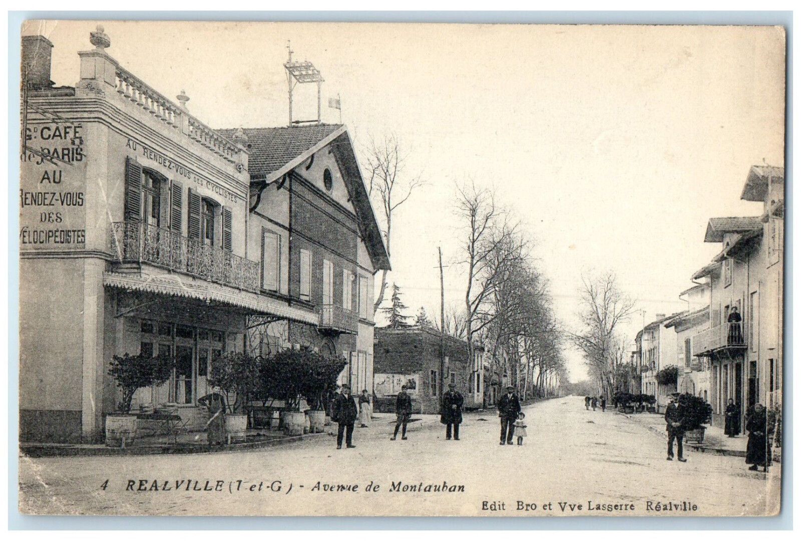 1918 Avenue De Montauban Realville Tarn-et-Garonne France Posted Postcard
