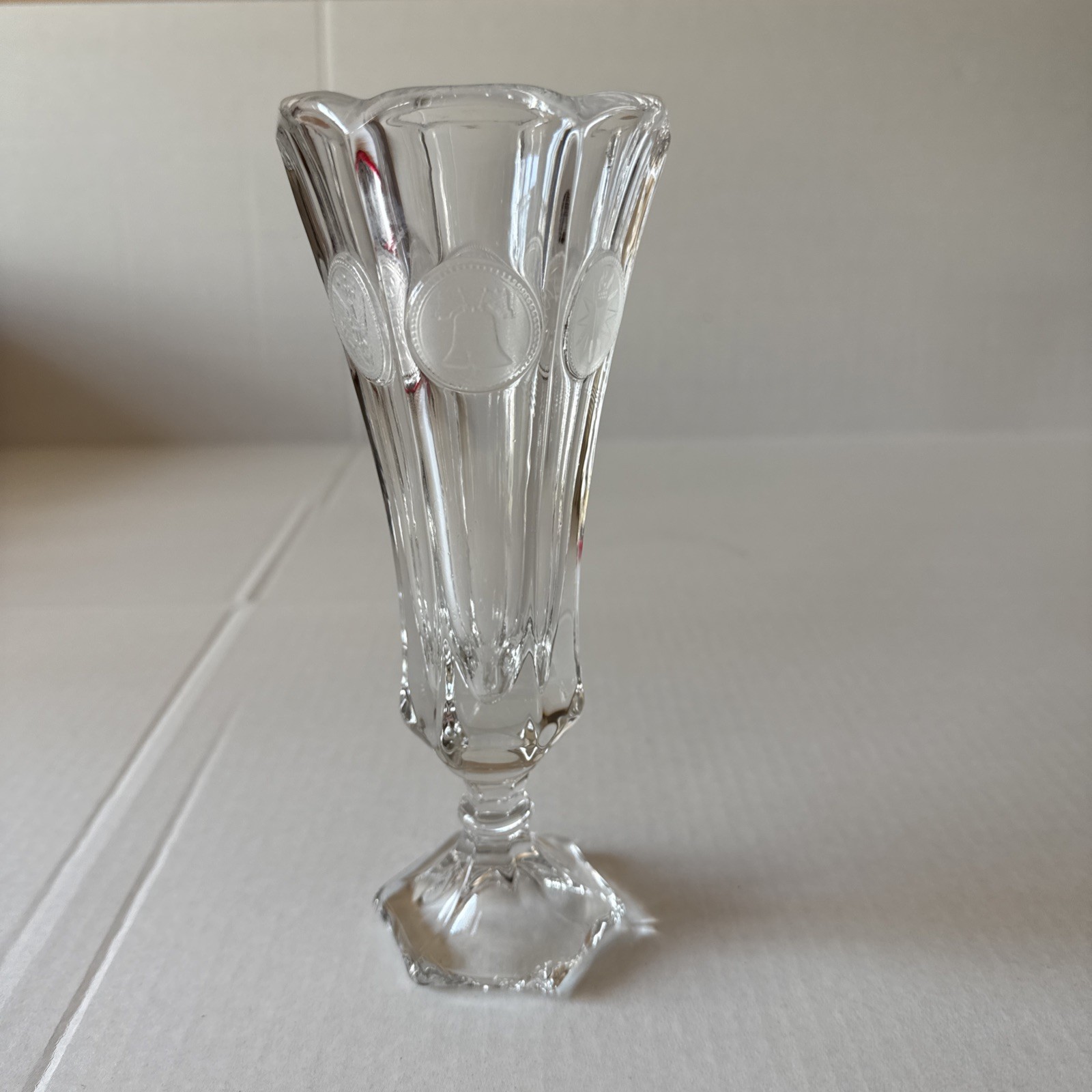 Fostoria ‘Coin’ Pattern Vase ~ LIBERTY BELL USA SEAL & TORCH 8” Tall 
