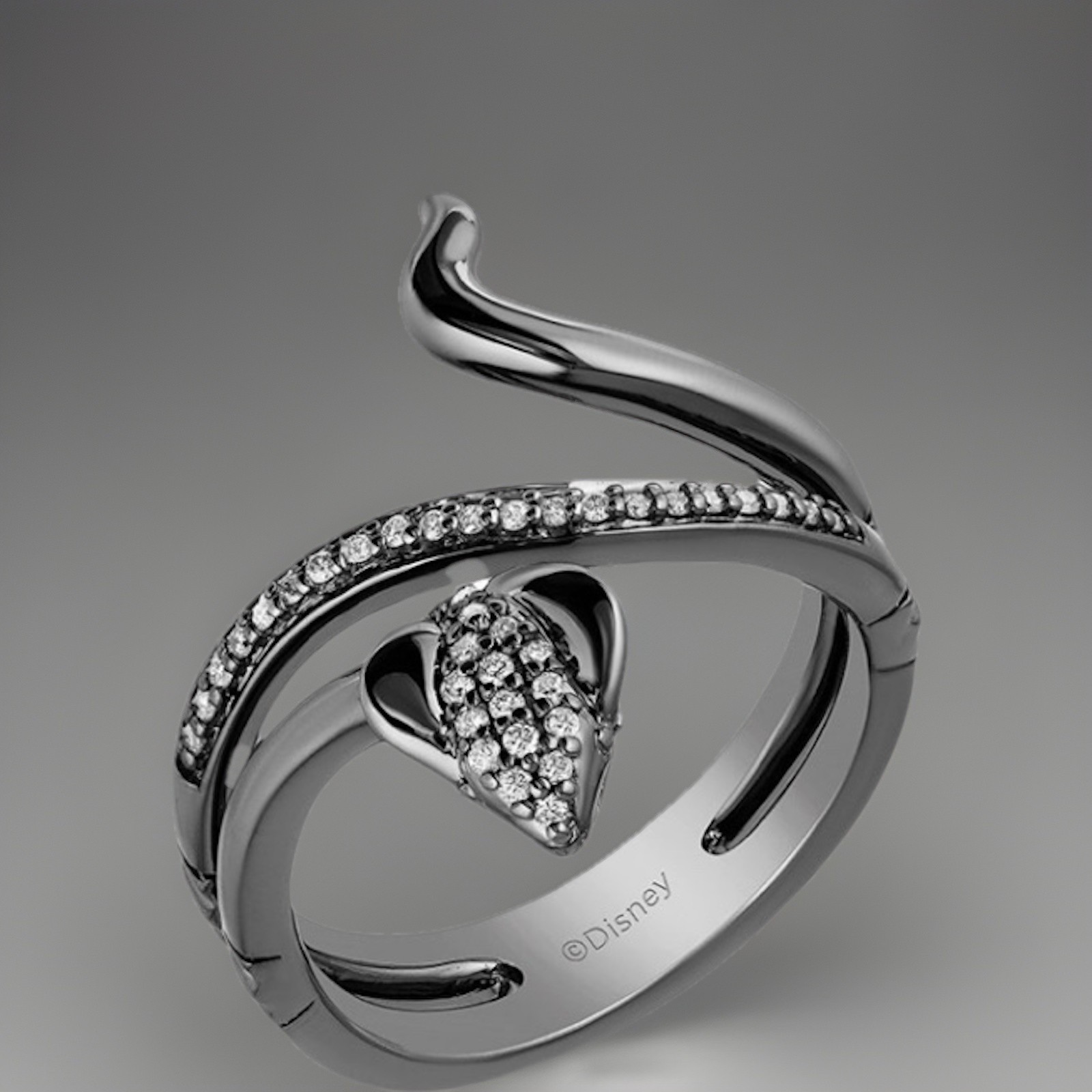 Disney Enchanted Zales Fine Jewelry Jafar Snake Ring Size 6- 1/6 Ct Tw Diamonds