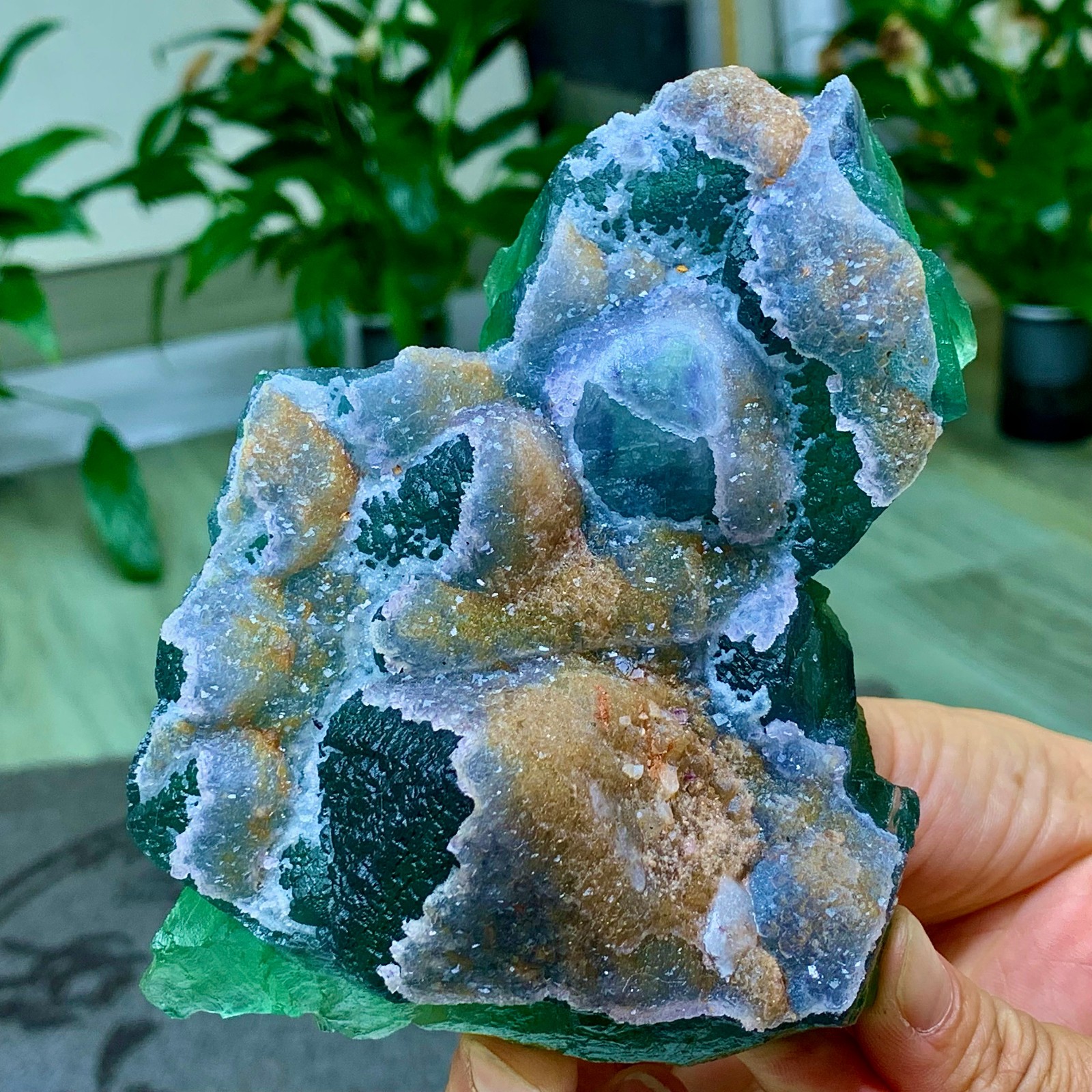 2LB Natural green fluorite and quartz crystal symbiotic mineral specimen