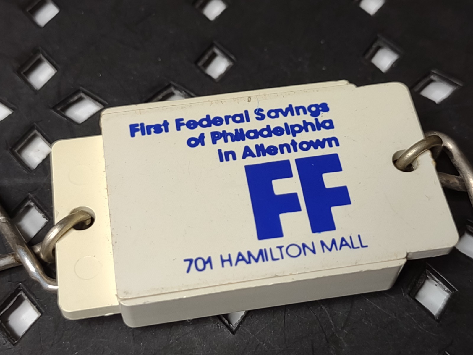 Vintage First Federal Savings Plastic Key Separator Keychain