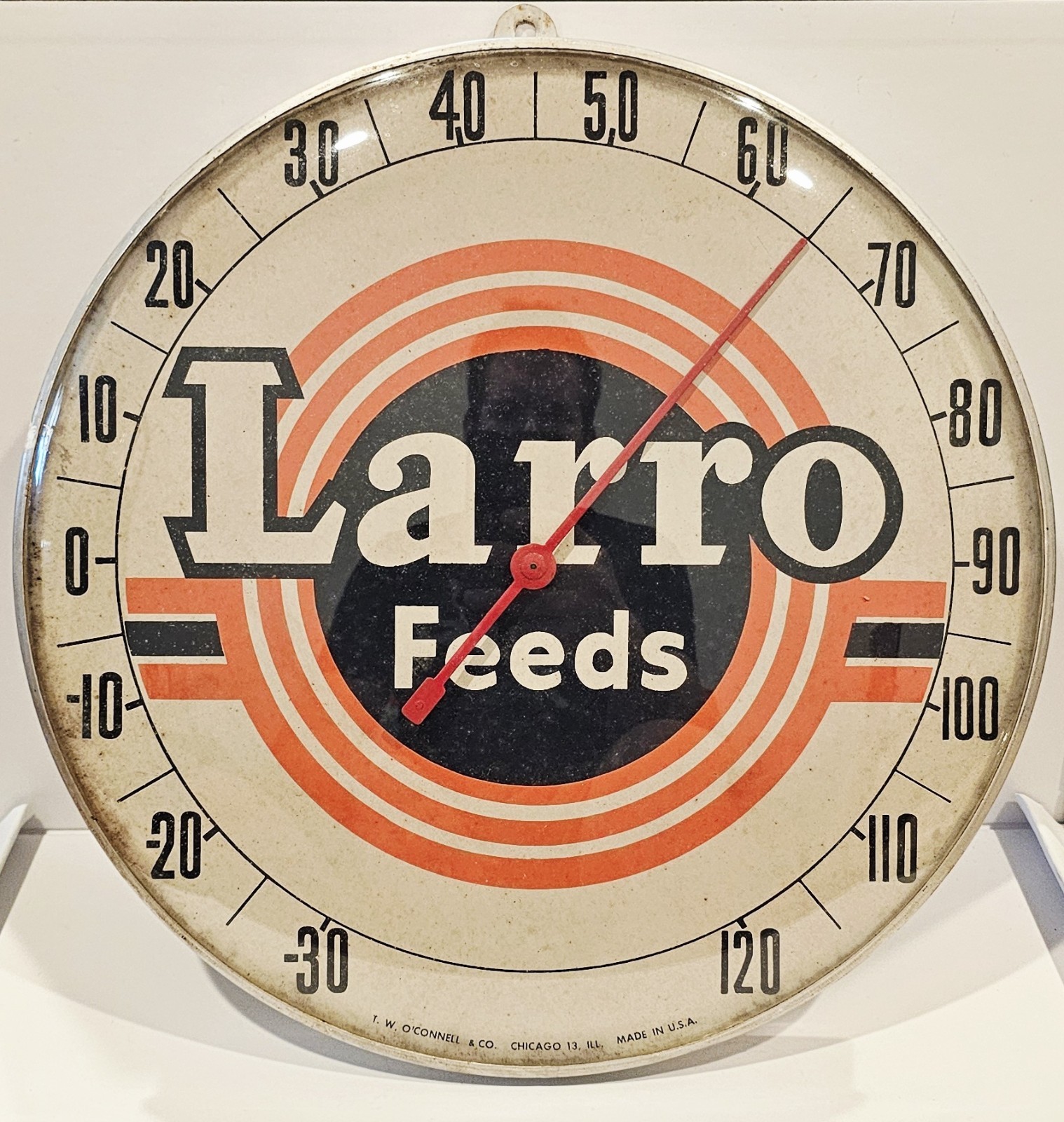 VINTAGE AGRICULTURE LARRO FEEDS ADVERTISING THERMOMETER 